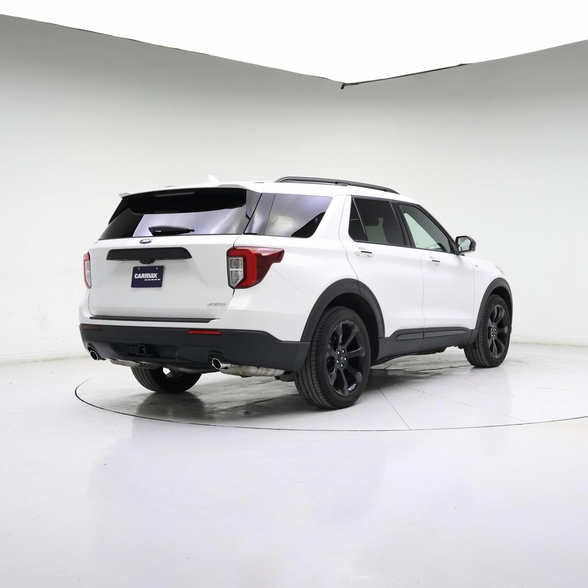 Thumbnail: 2024 Ford Explorer - 8