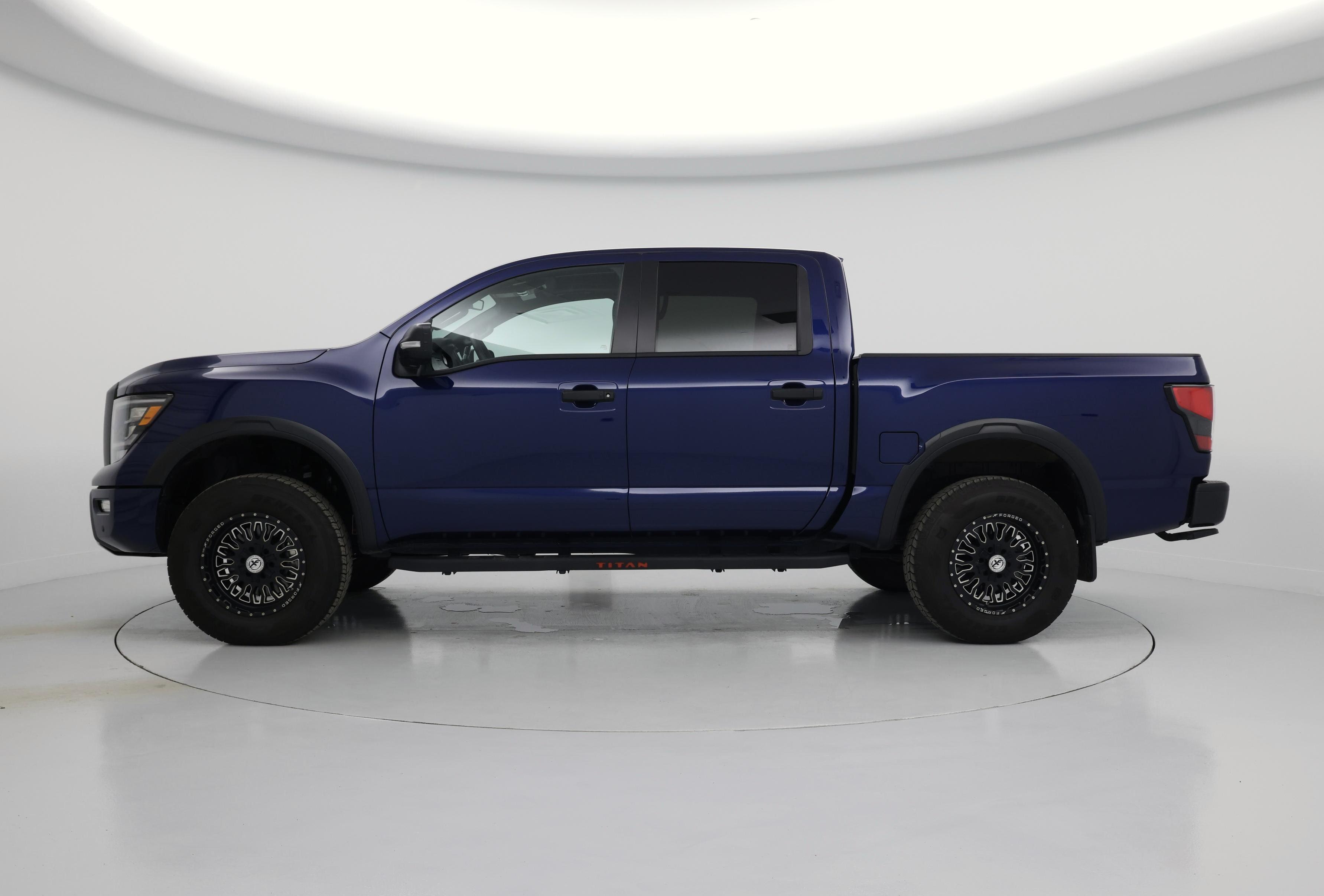 Thumbnail: 2024 Nissan Titan - 3