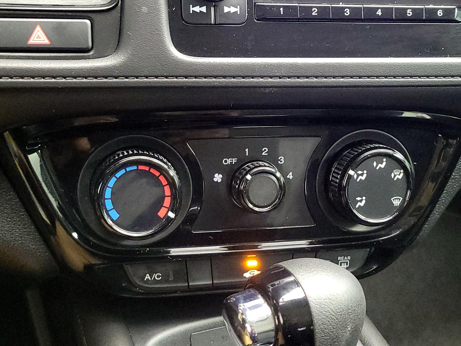 Thumbnail: 2020 Honda HR-V - 16