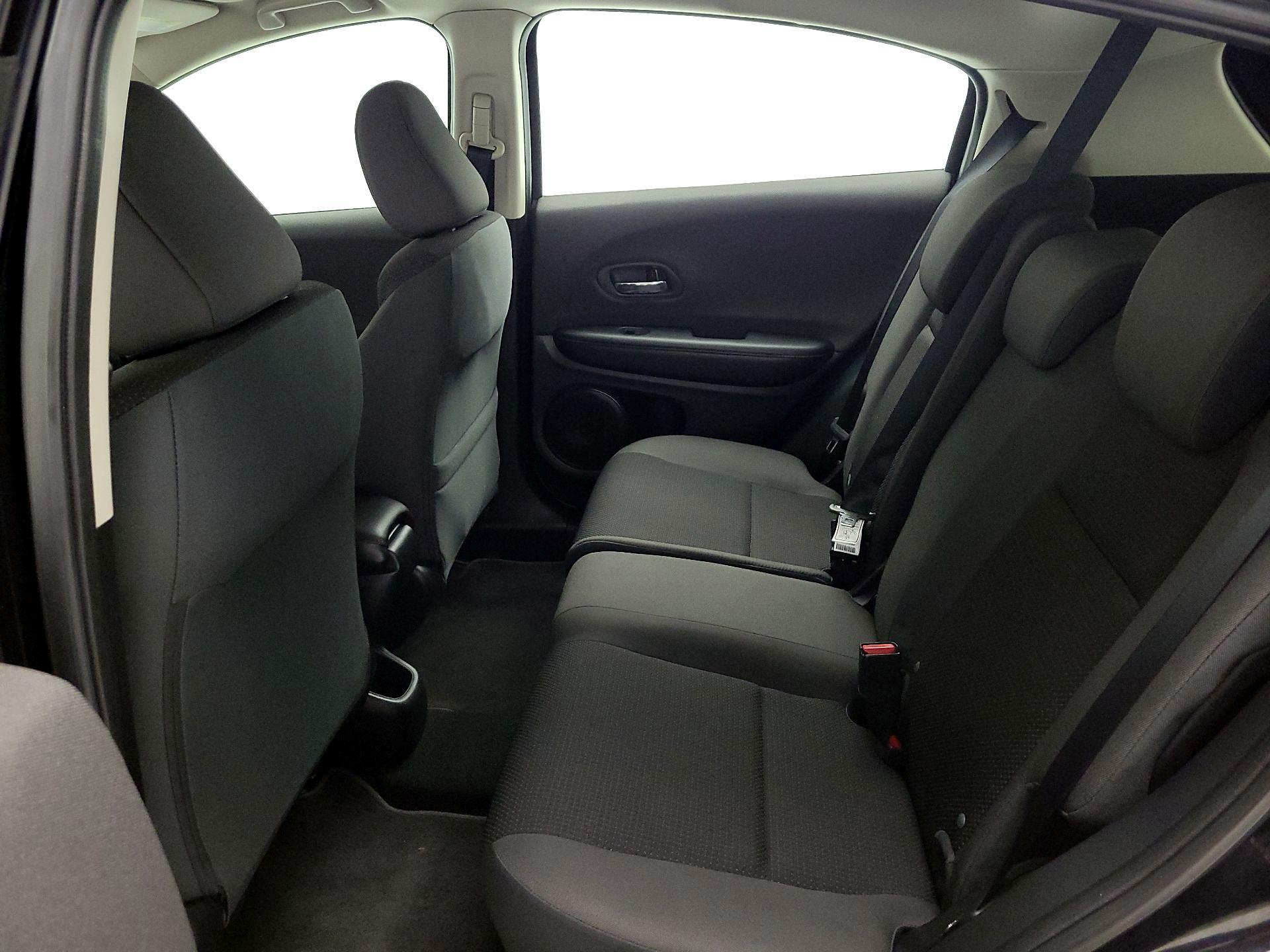 Thumbnail: 2020 Honda HR-V - 19