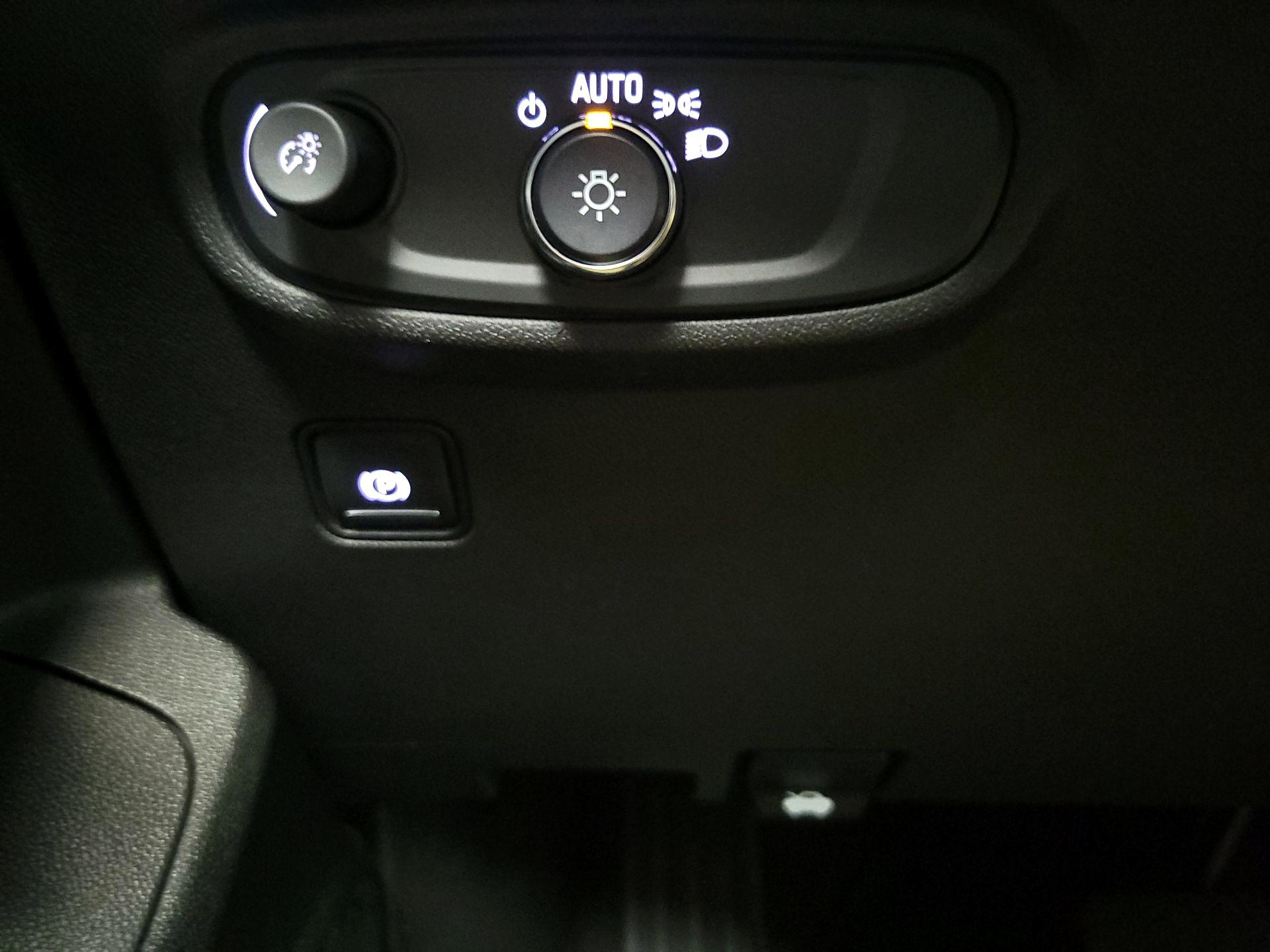 Thumbnail: 2022 GMC Terrain - 13