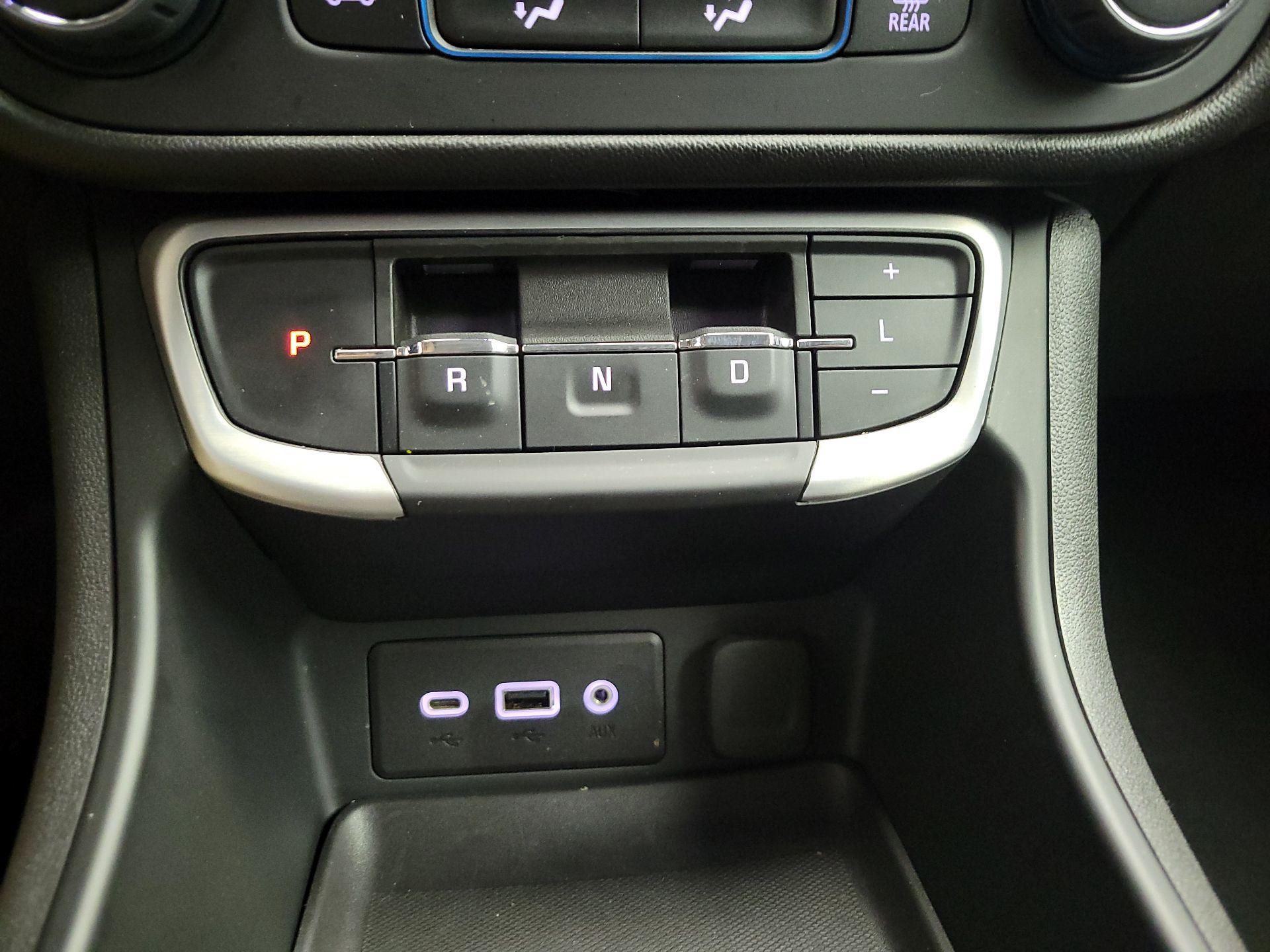 Thumbnail: 2022 GMC Terrain - 17