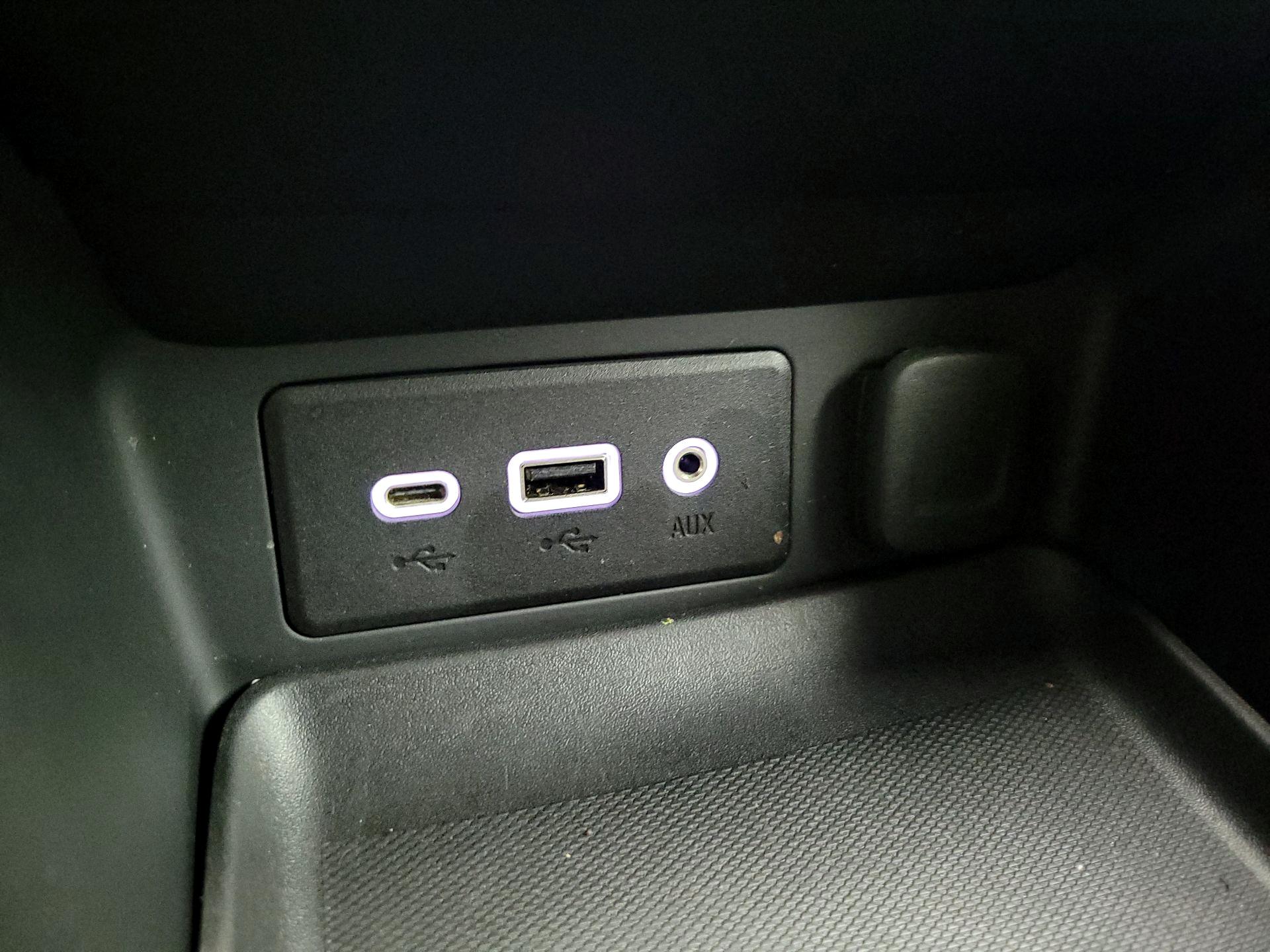 Thumbnail: 2022 GMC Terrain - 18