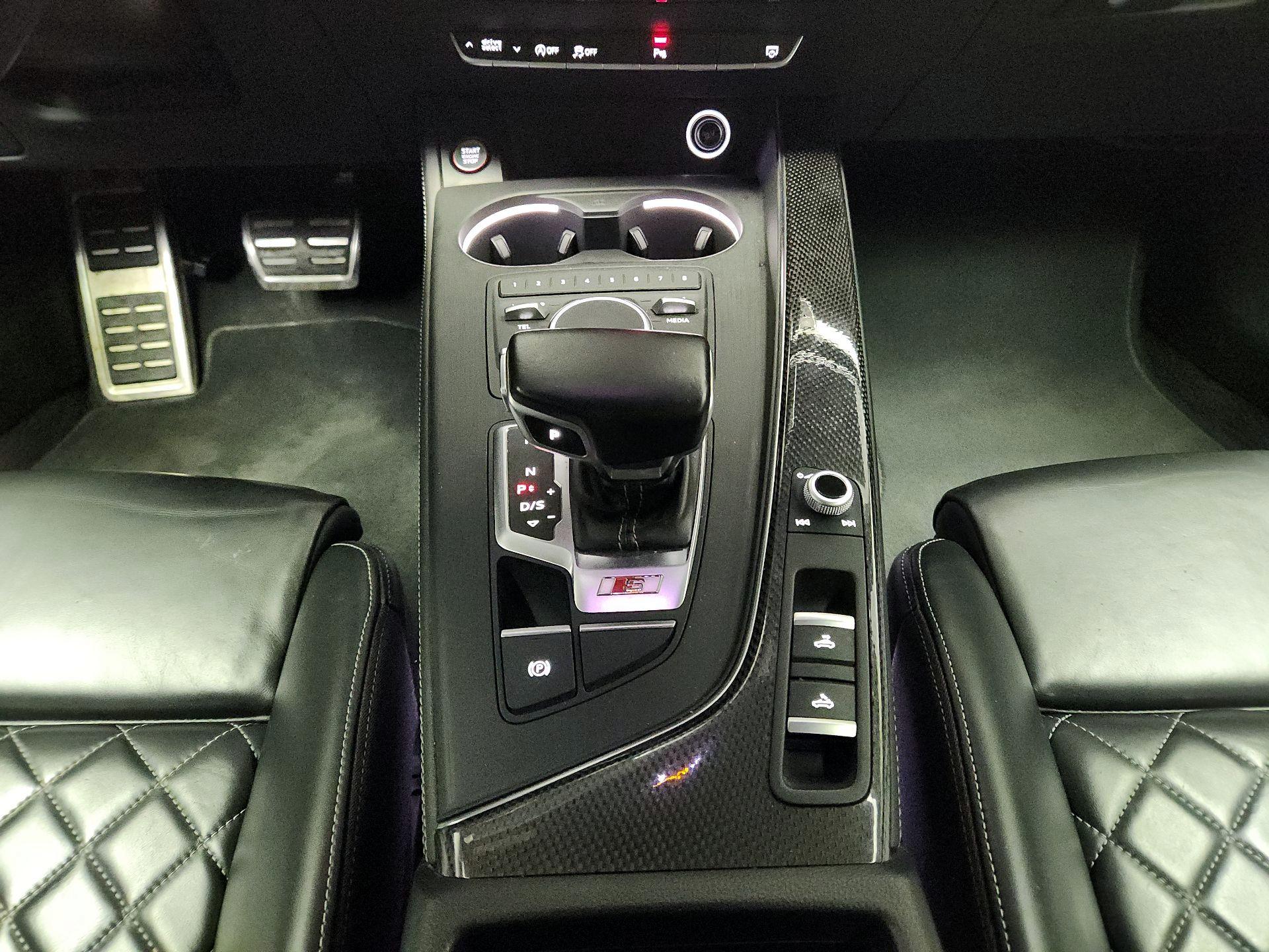 Thumbnail: 2018 Audi S5 - 17