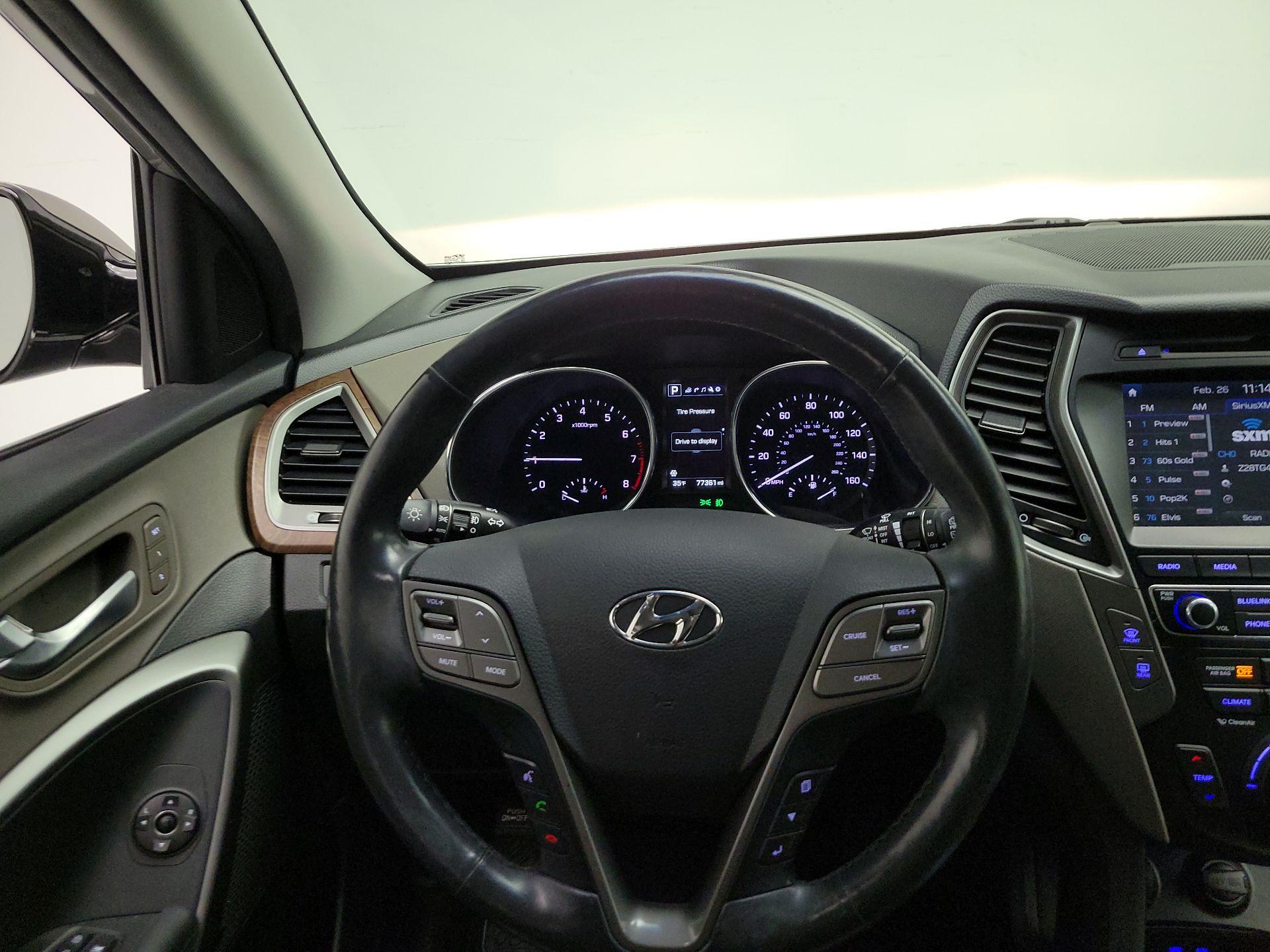 Thumbnail: 2018 Hyundai Santa Fe - 10