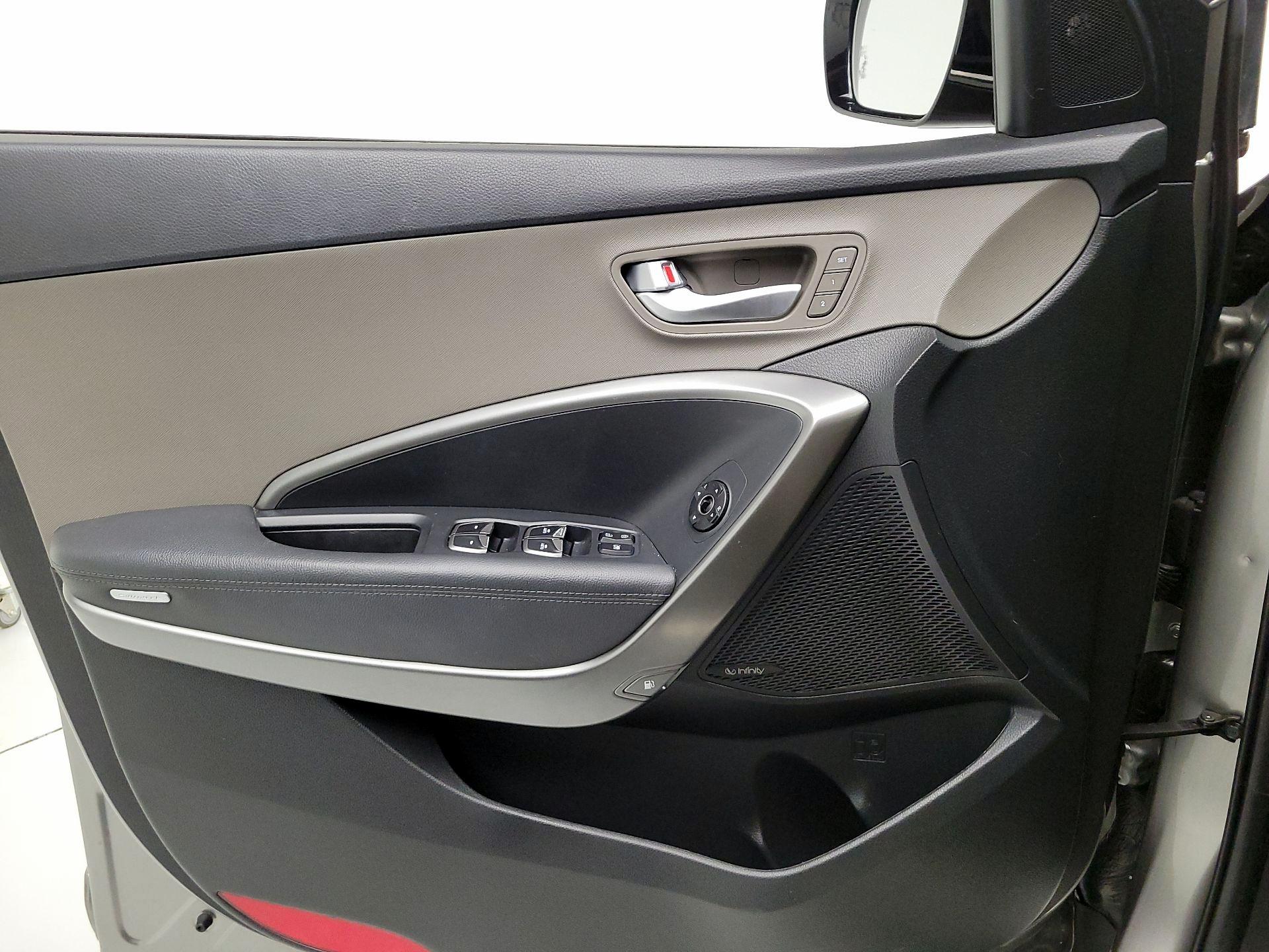 Thumbnail: 2018 Hyundai Santa Fe - 12