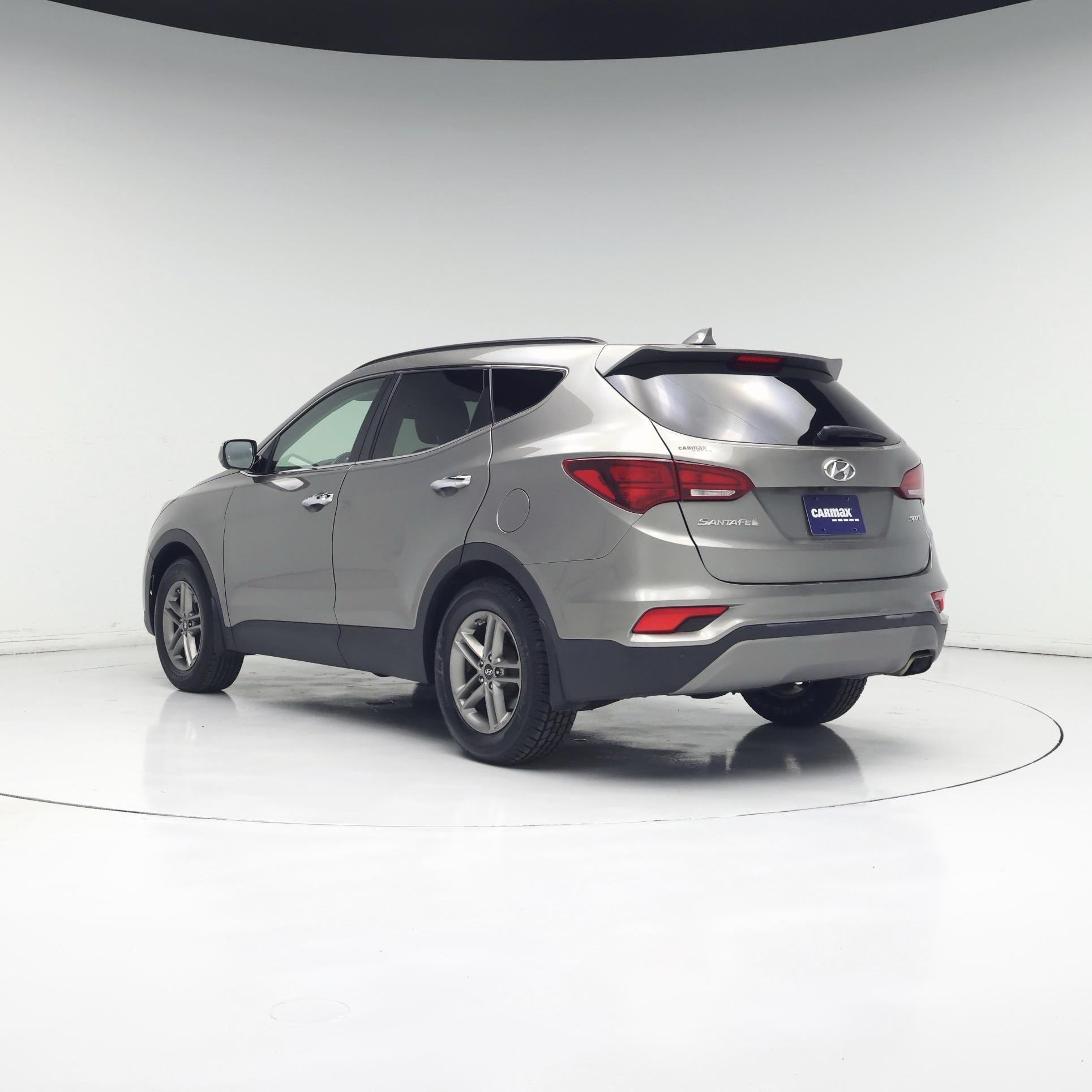 Thumbnail: 2018 Hyundai Santa Fe - 2