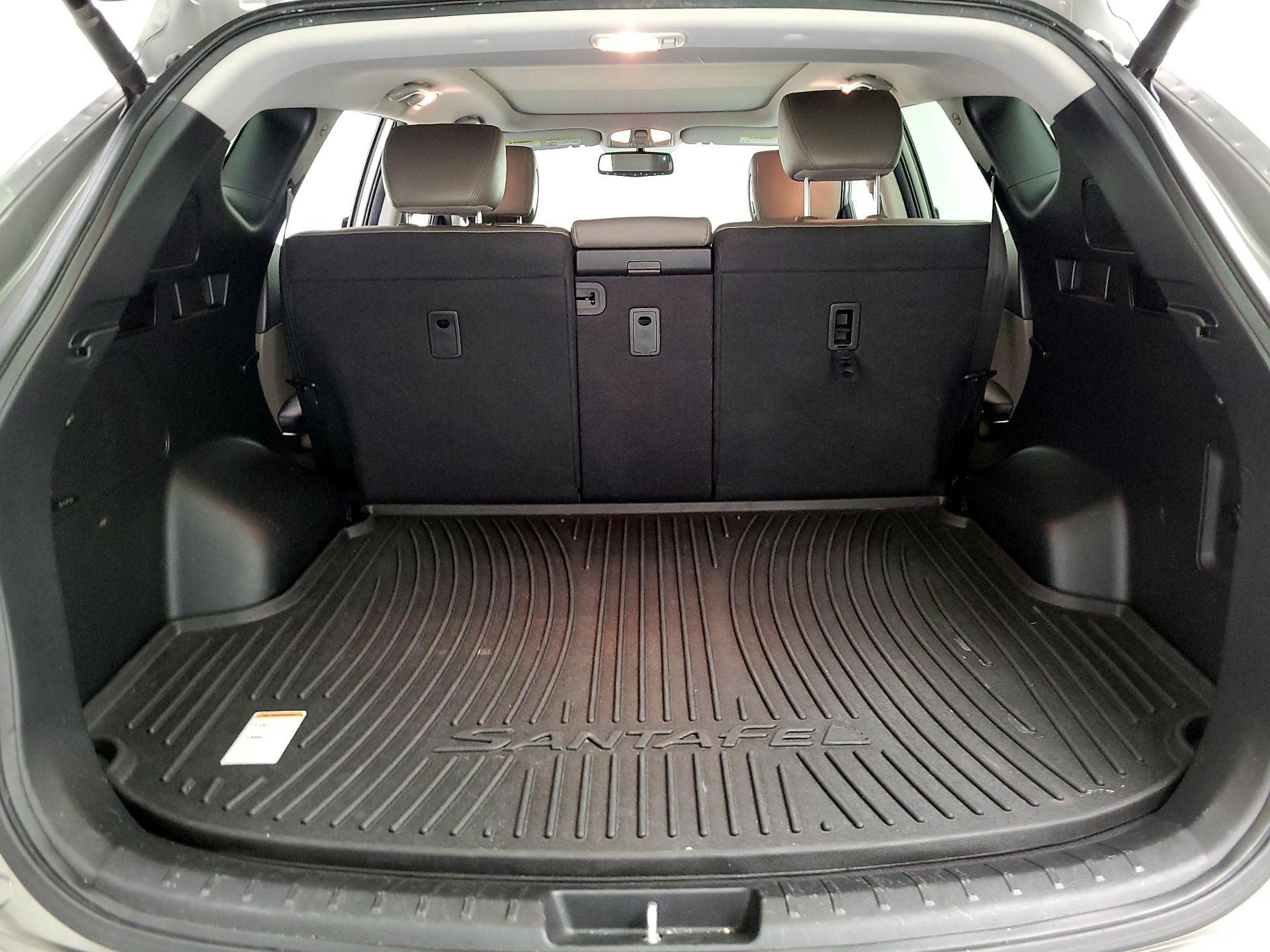 Thumbnail: 2018 Hyundai Santa Fe - 19