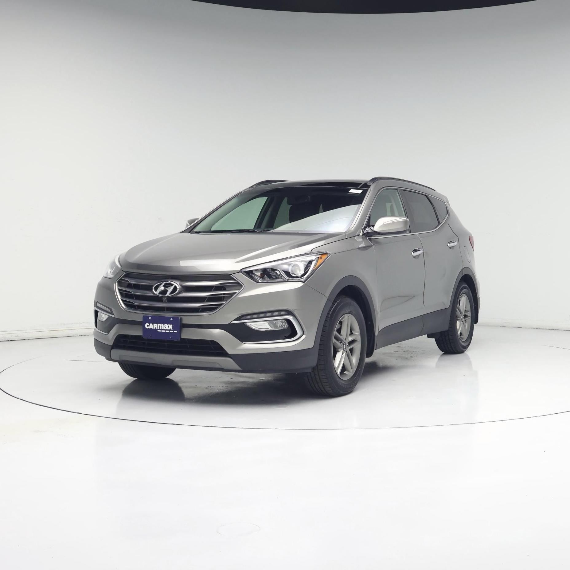 Thumbnail: 2018 Hyundai Santa Fe - 4