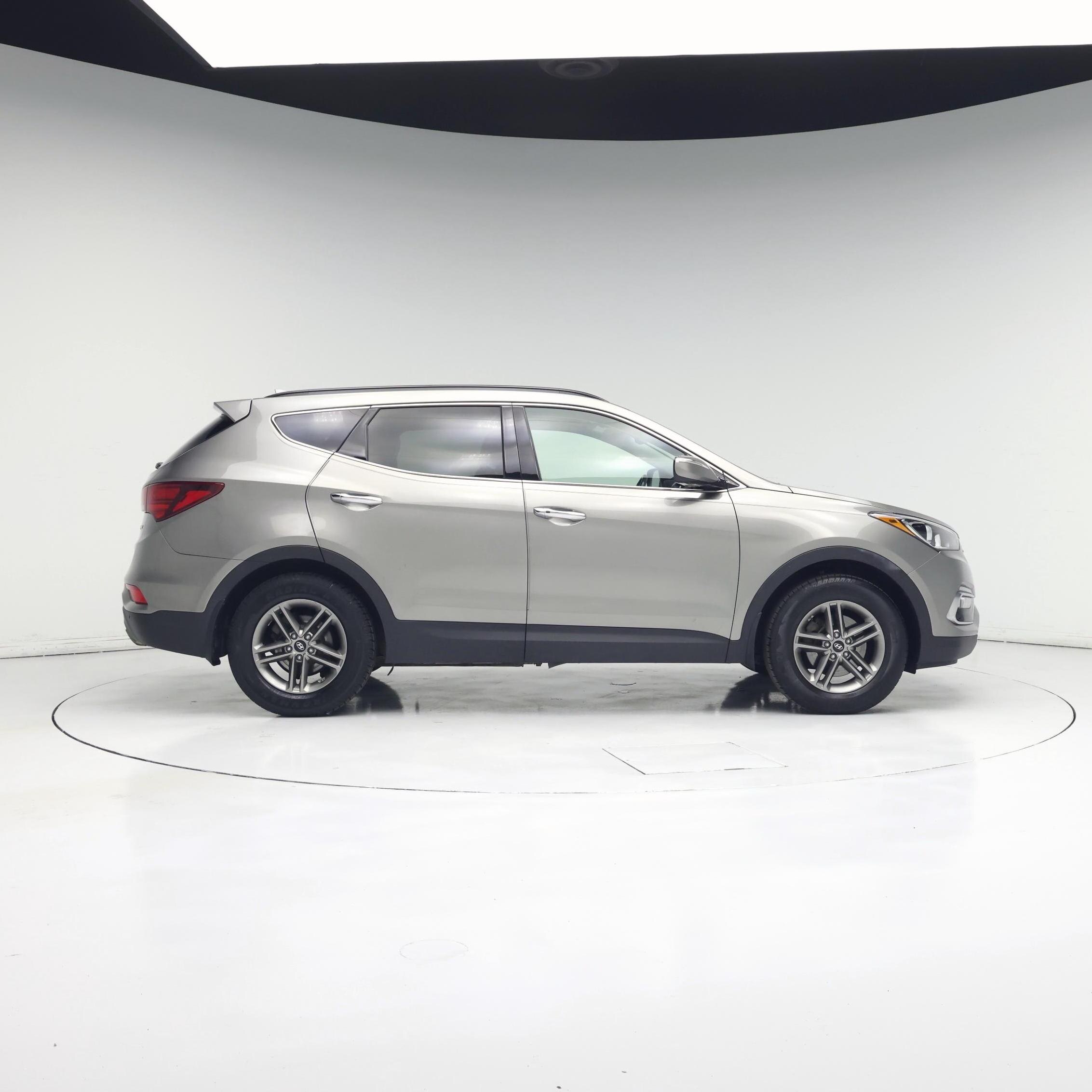 Thumbnail: 2018 Hyundai Santa Fe - 7