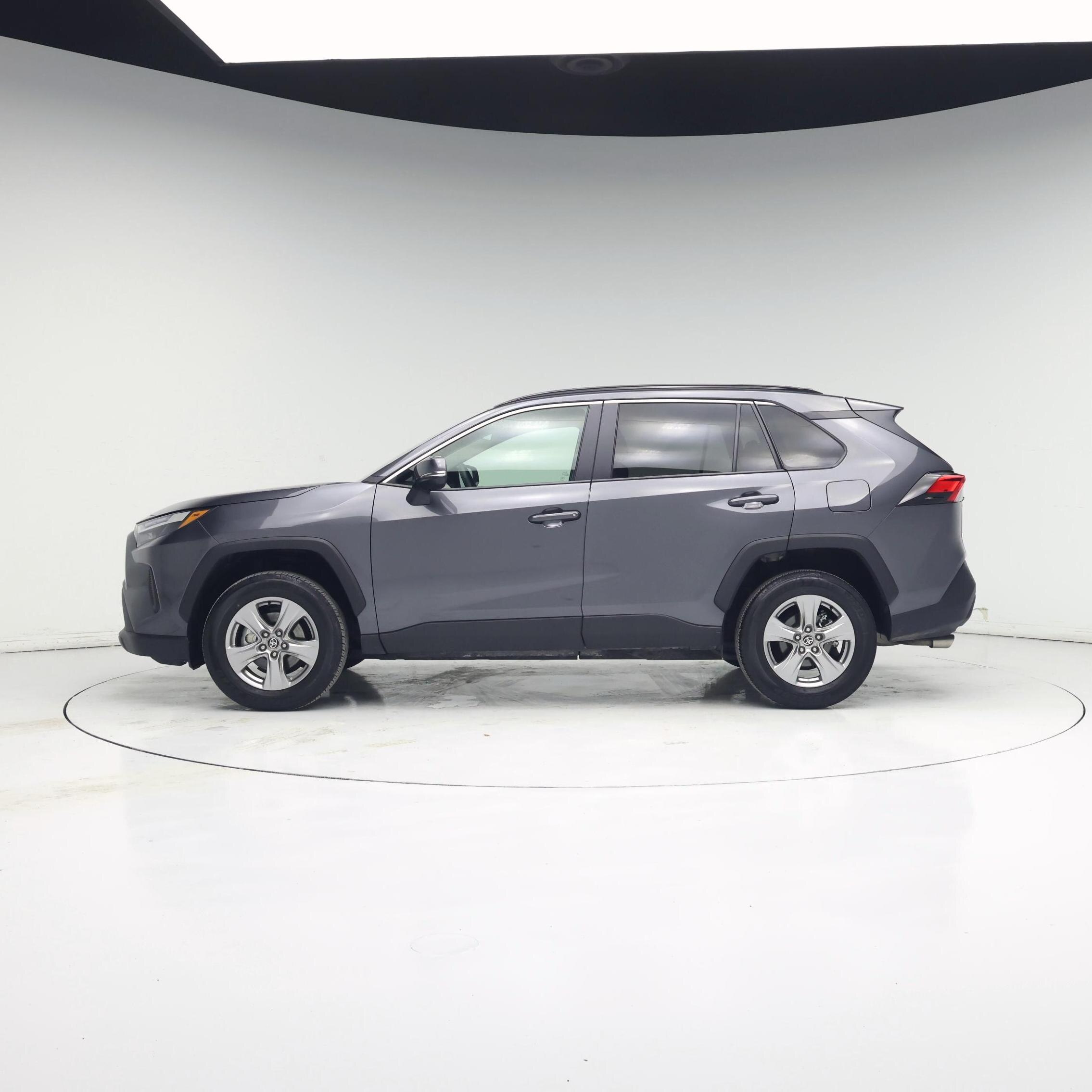Thumbnail: 2025 Toyota RAV4 - 3