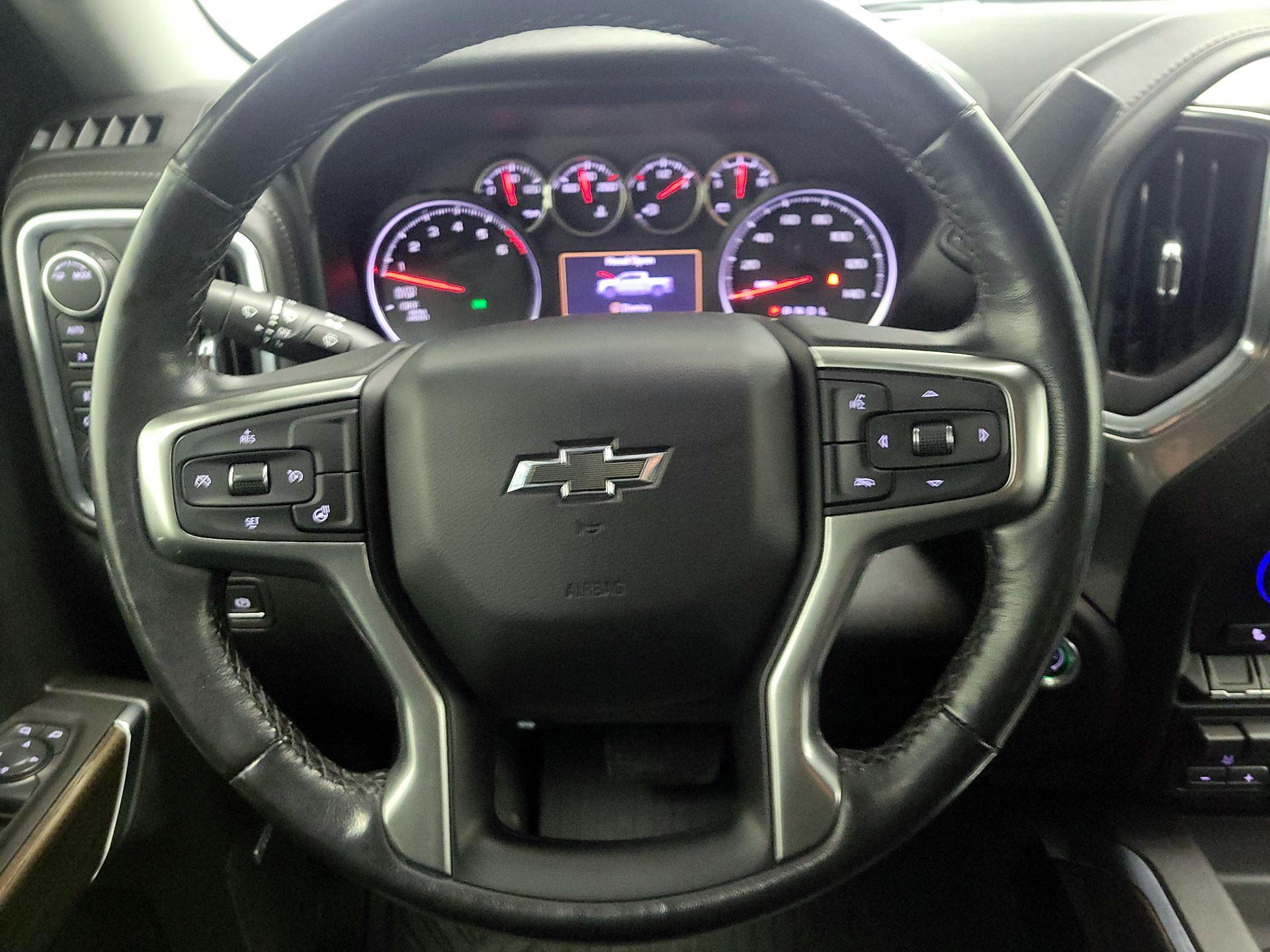 Thumbnail: 2021 Chevrolet Silverado 1500 - 10