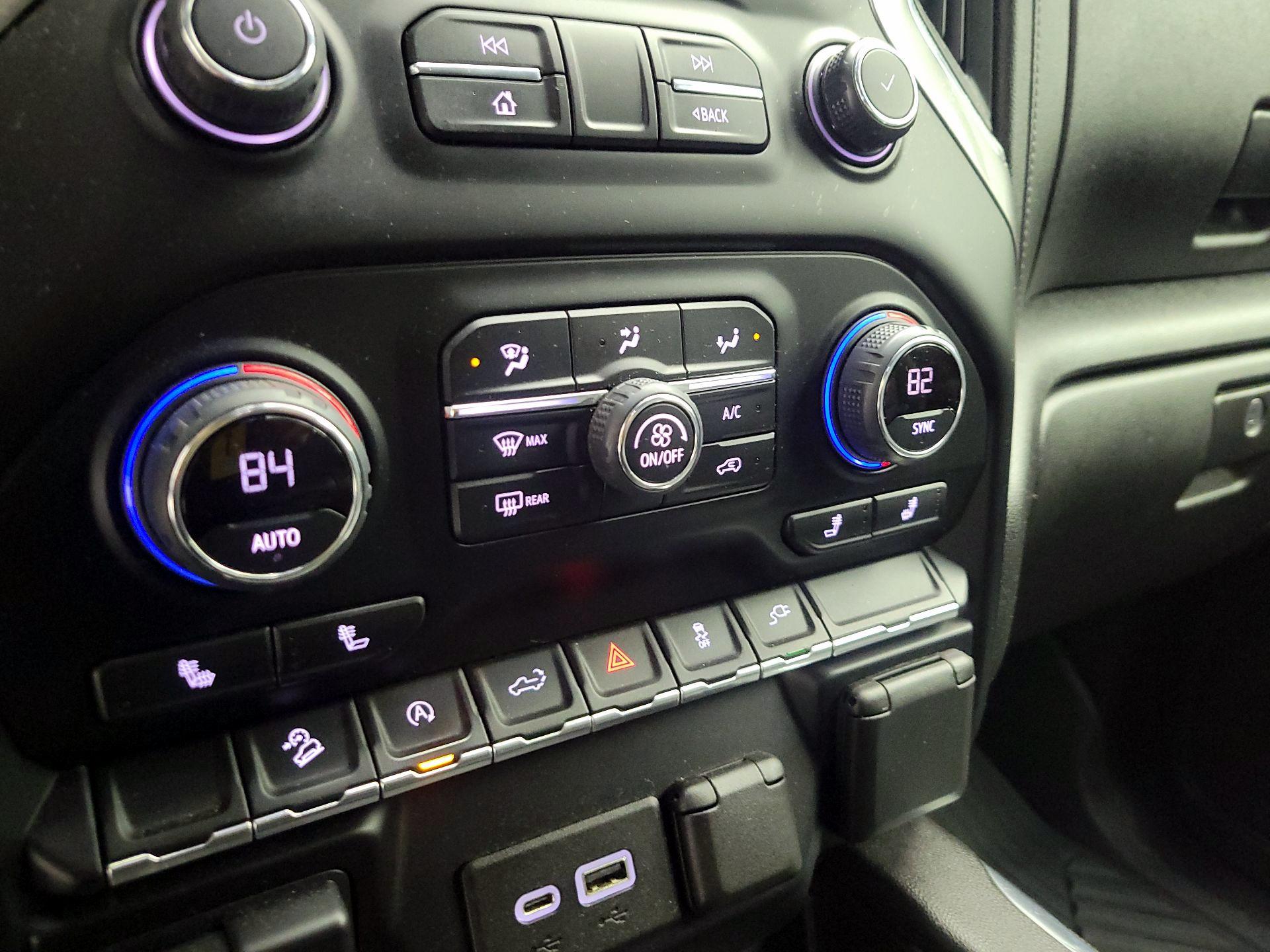 Thumbnail: 2021 Chevrolet Silverado 1500 - 14