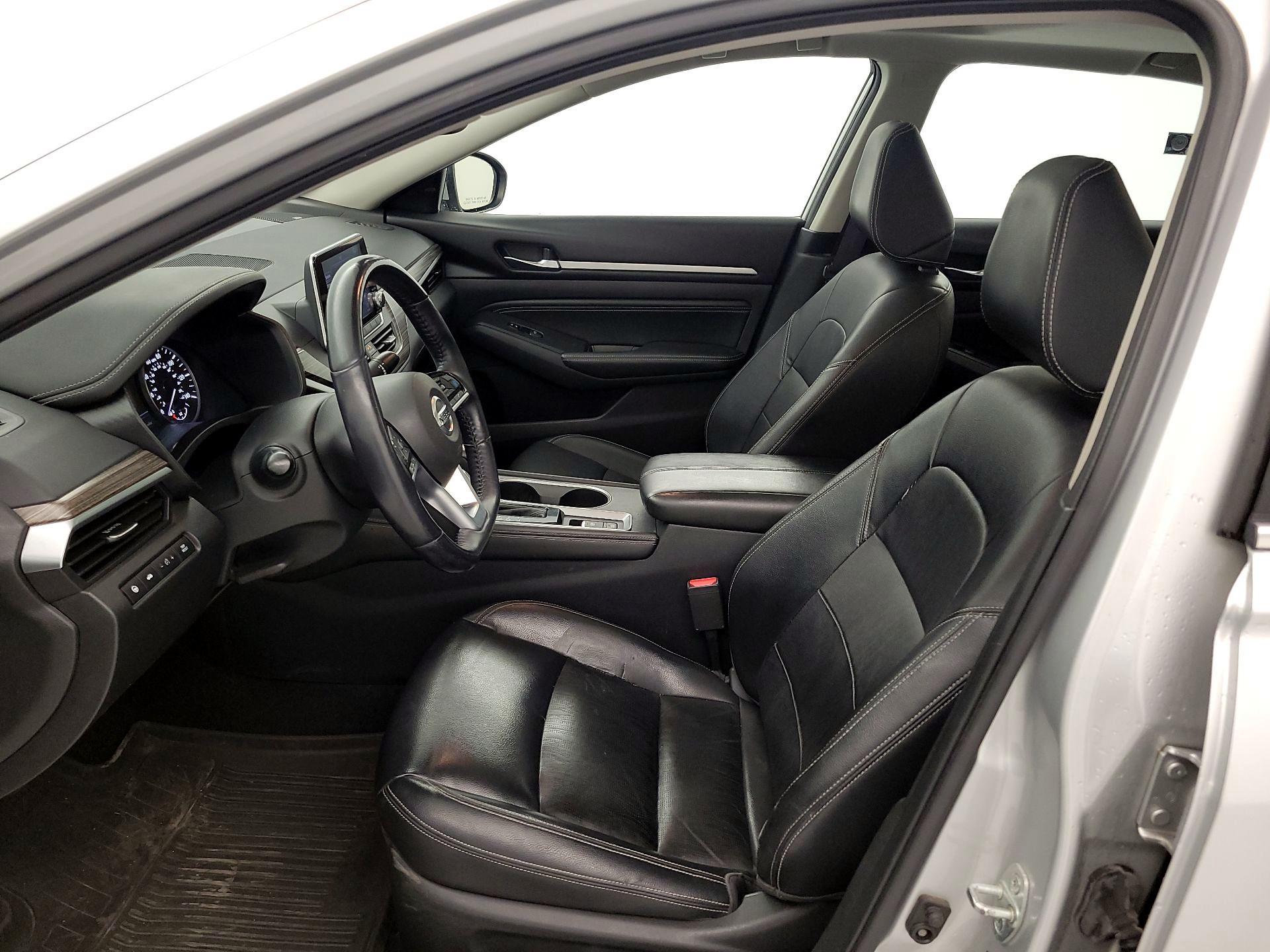 Thumbnail: 2019 Nissan Altima - 11