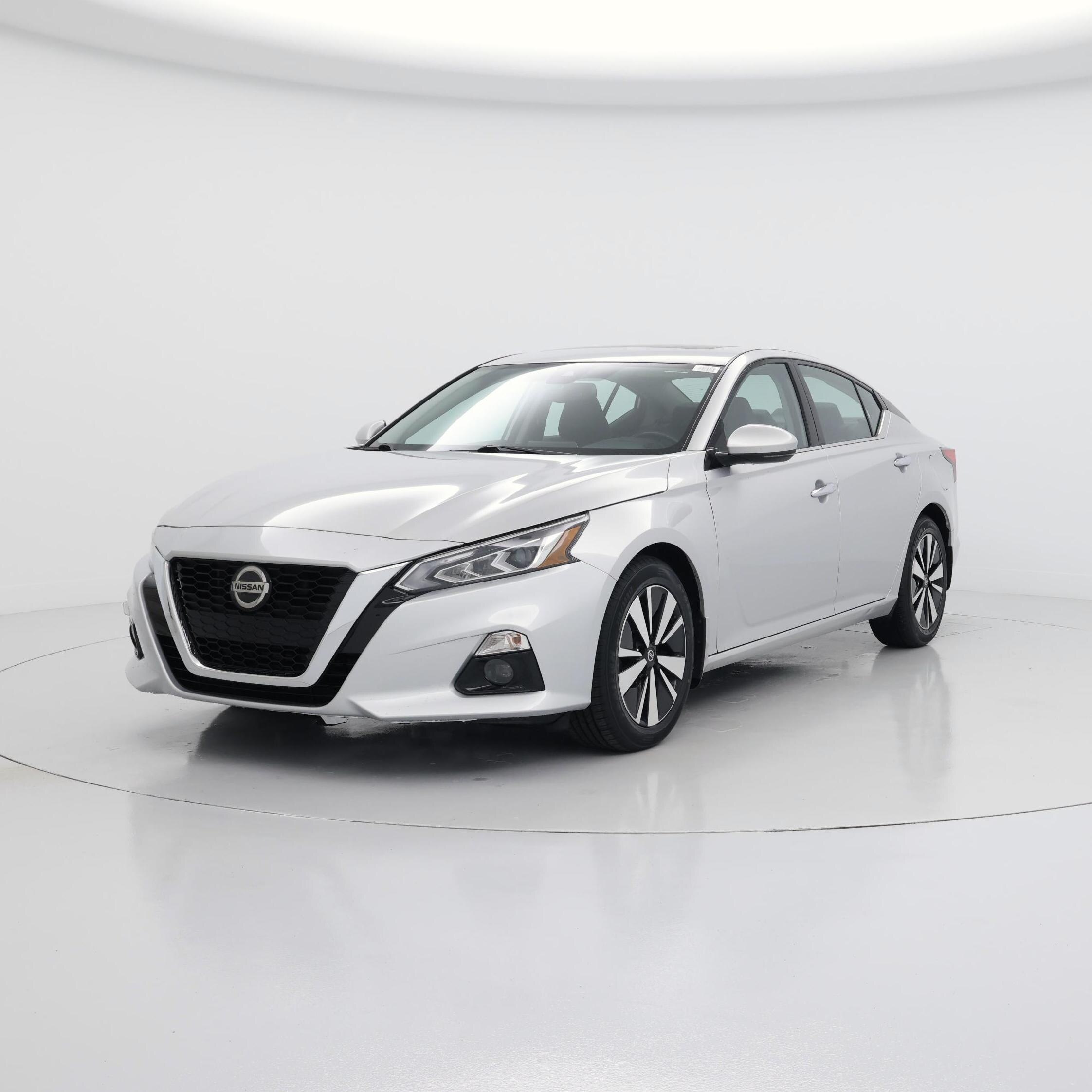 Thumbnail: 2019 Nissan Altima - 4