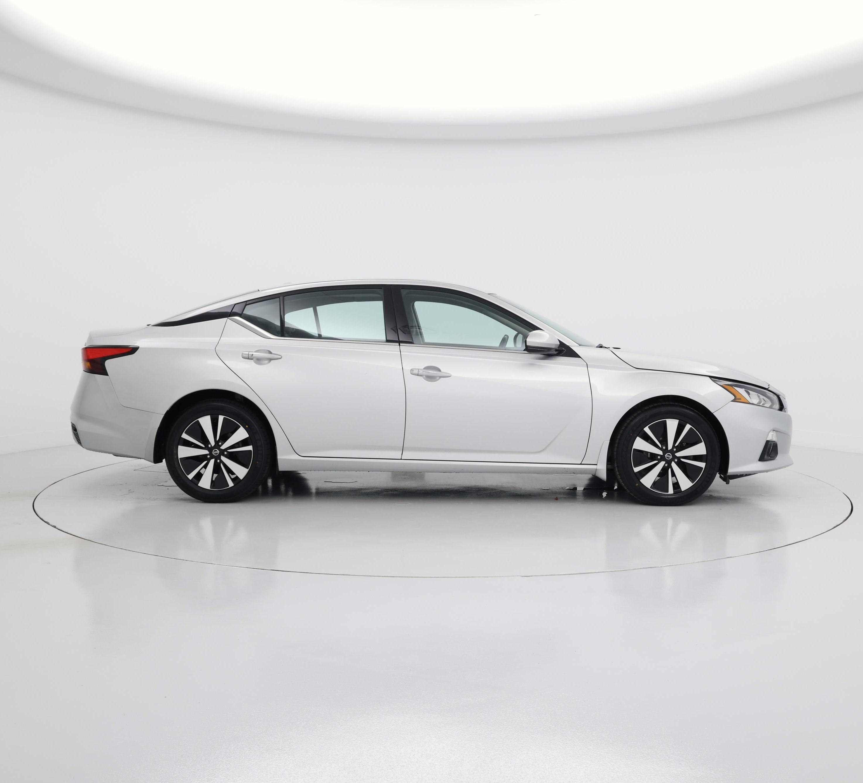 Thumbnail: 2019 Nissan Altima - 7