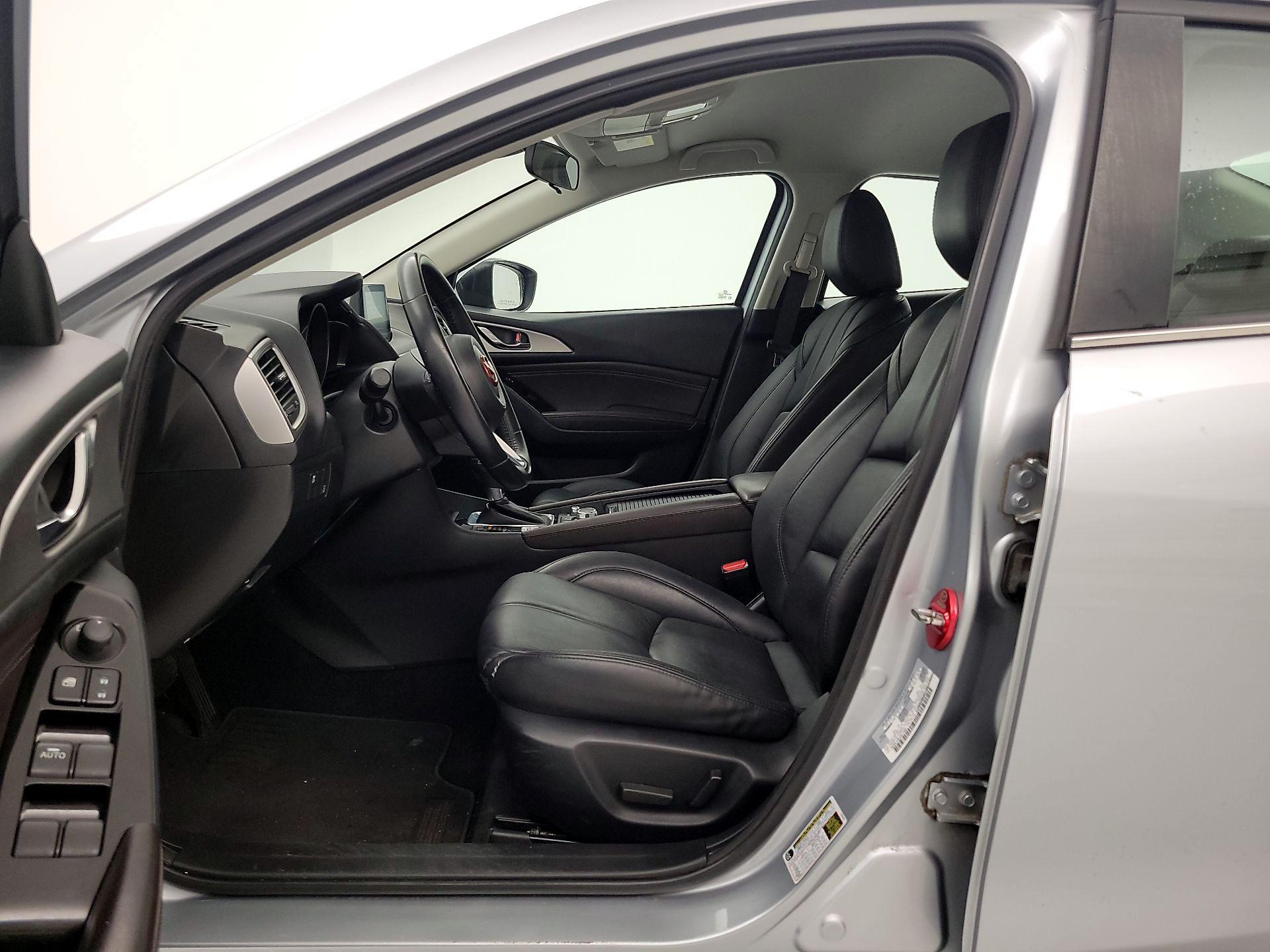 Thumbnail: 2018 Mazda Mazda3 - 11