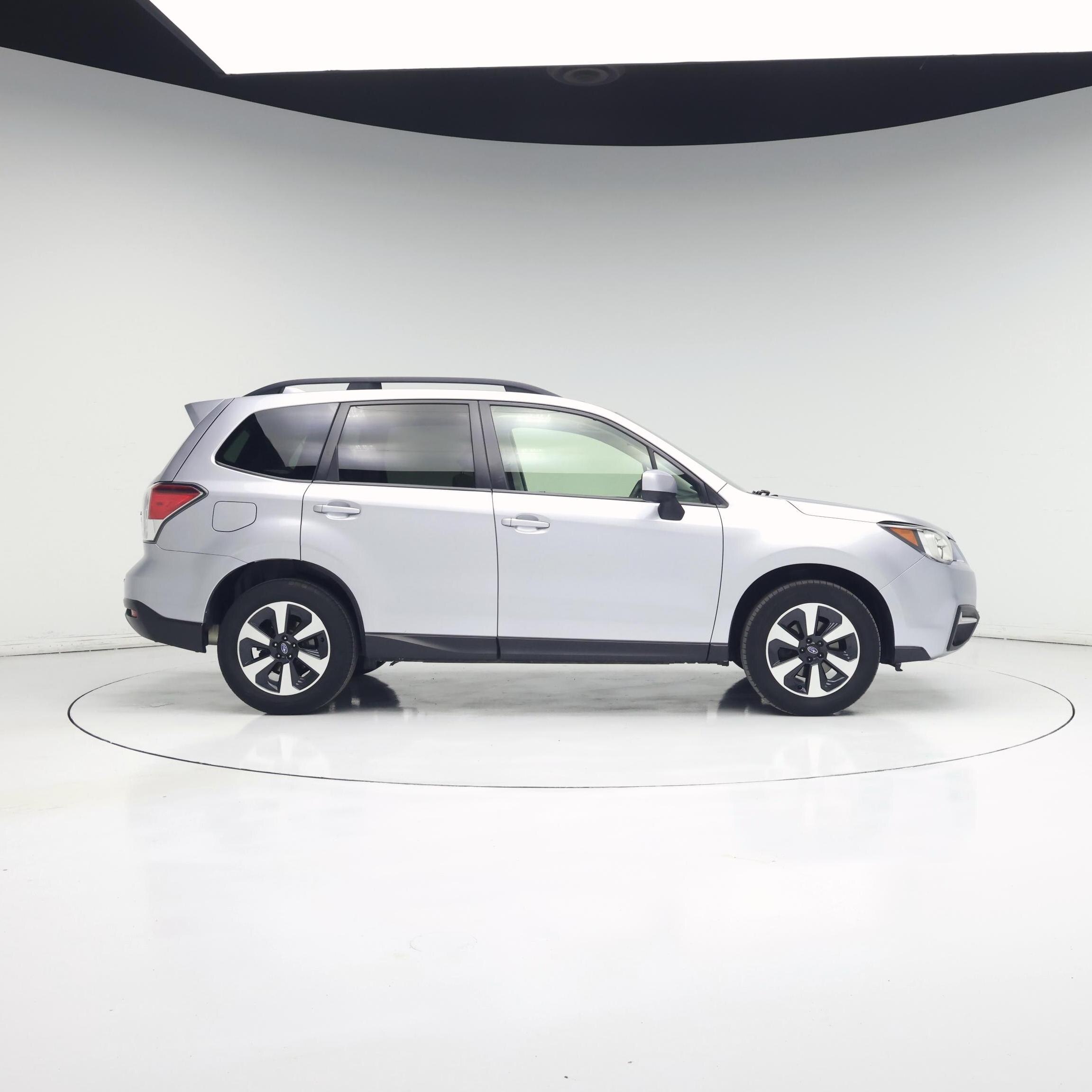 Thumbnail: 2017 Subaru Forester - 7