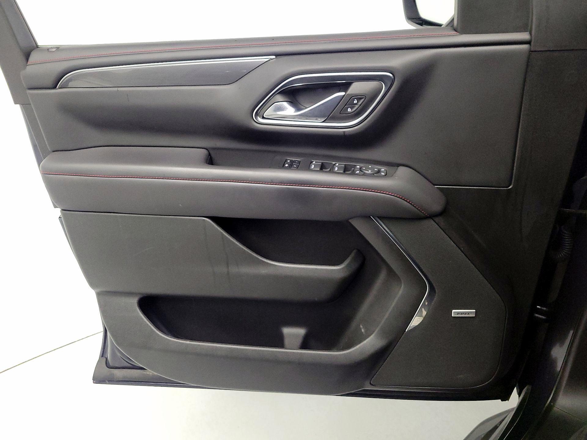 Thumbnail: 2023 Chevrolet Suburban - 12