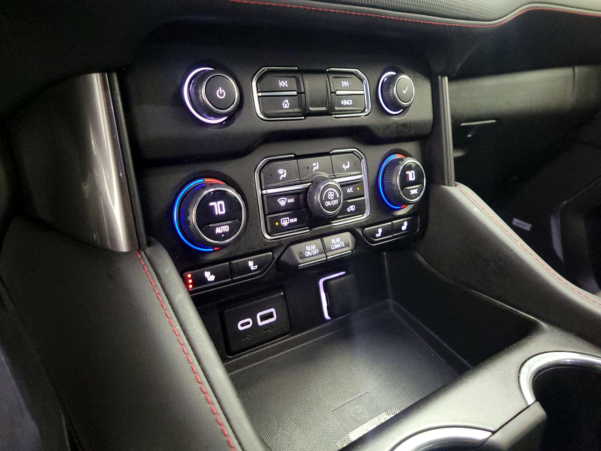 Thumbnail: 2023 Chevrolet Suburban - 15