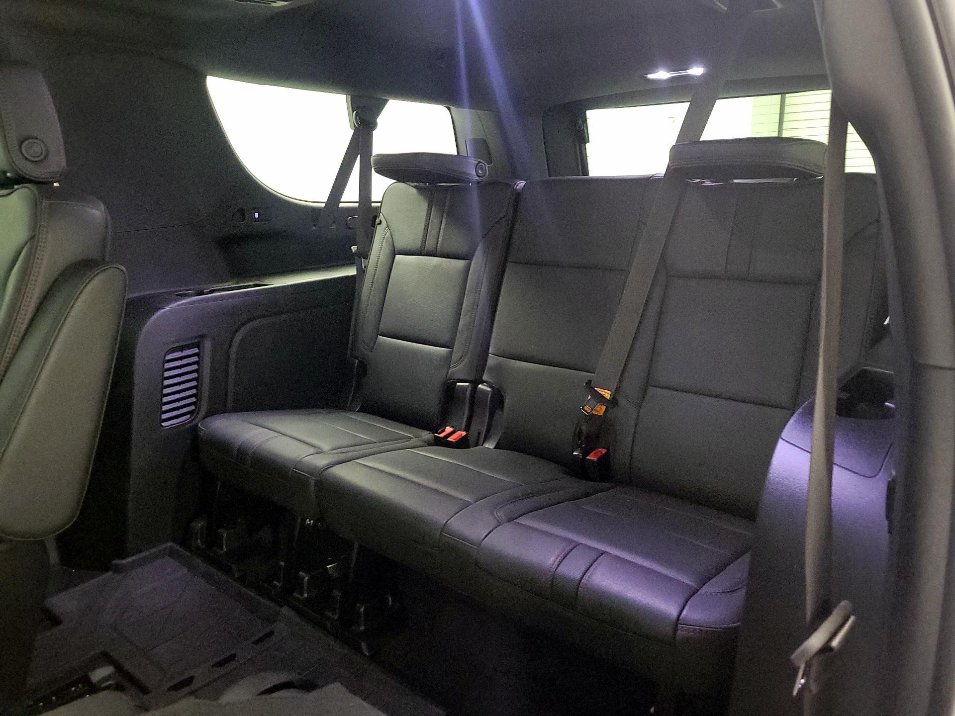 Thumbnail: 2023 Chevrolet Suburban - 18