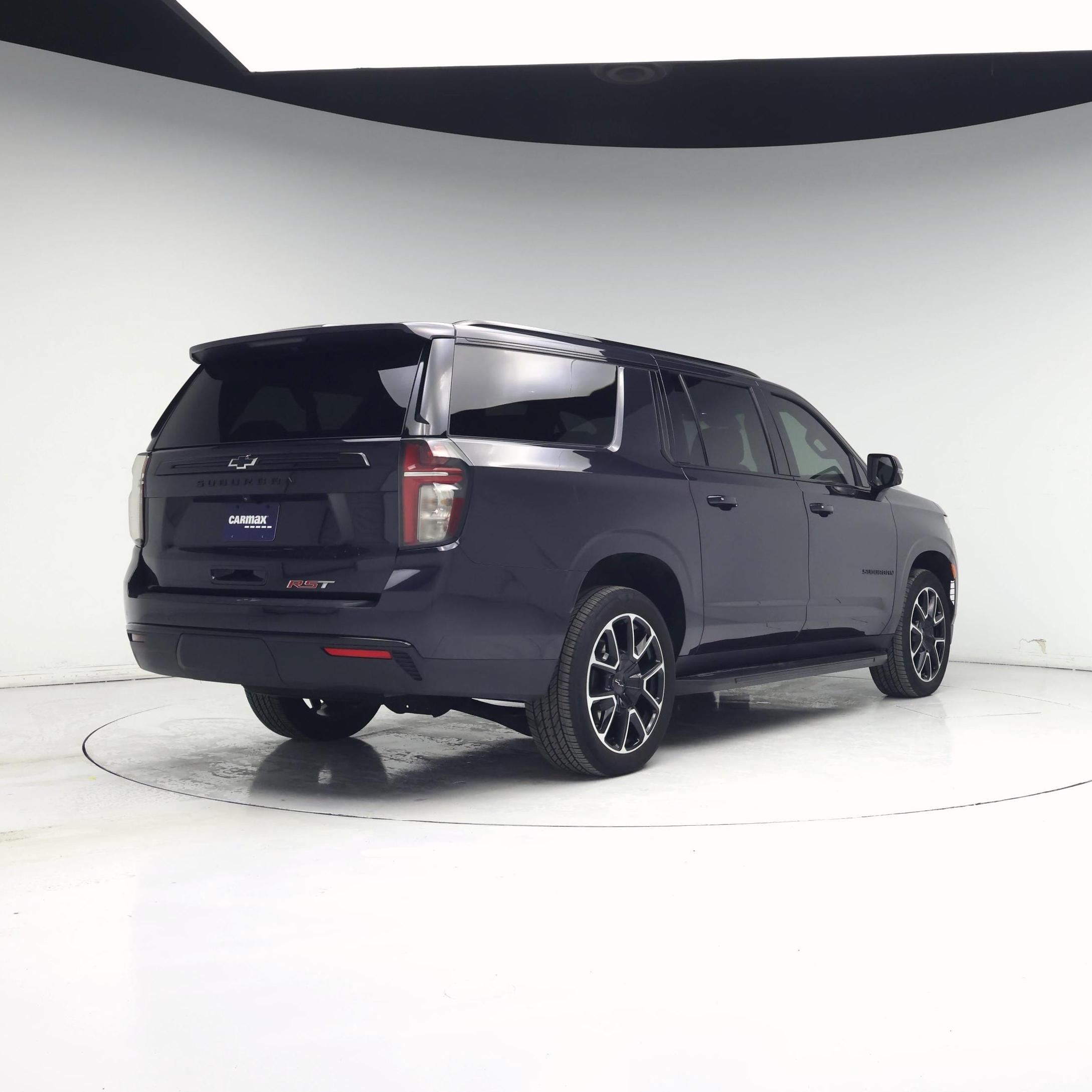 Thumbnail: 2023 Chevrolet Suburban - 8