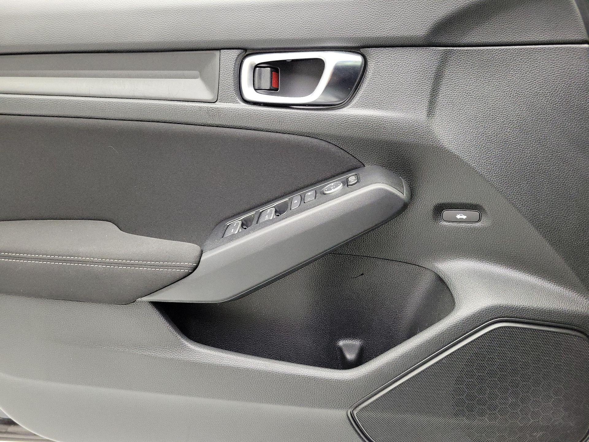 Thumbnail: 2024 Honda Civic - 12