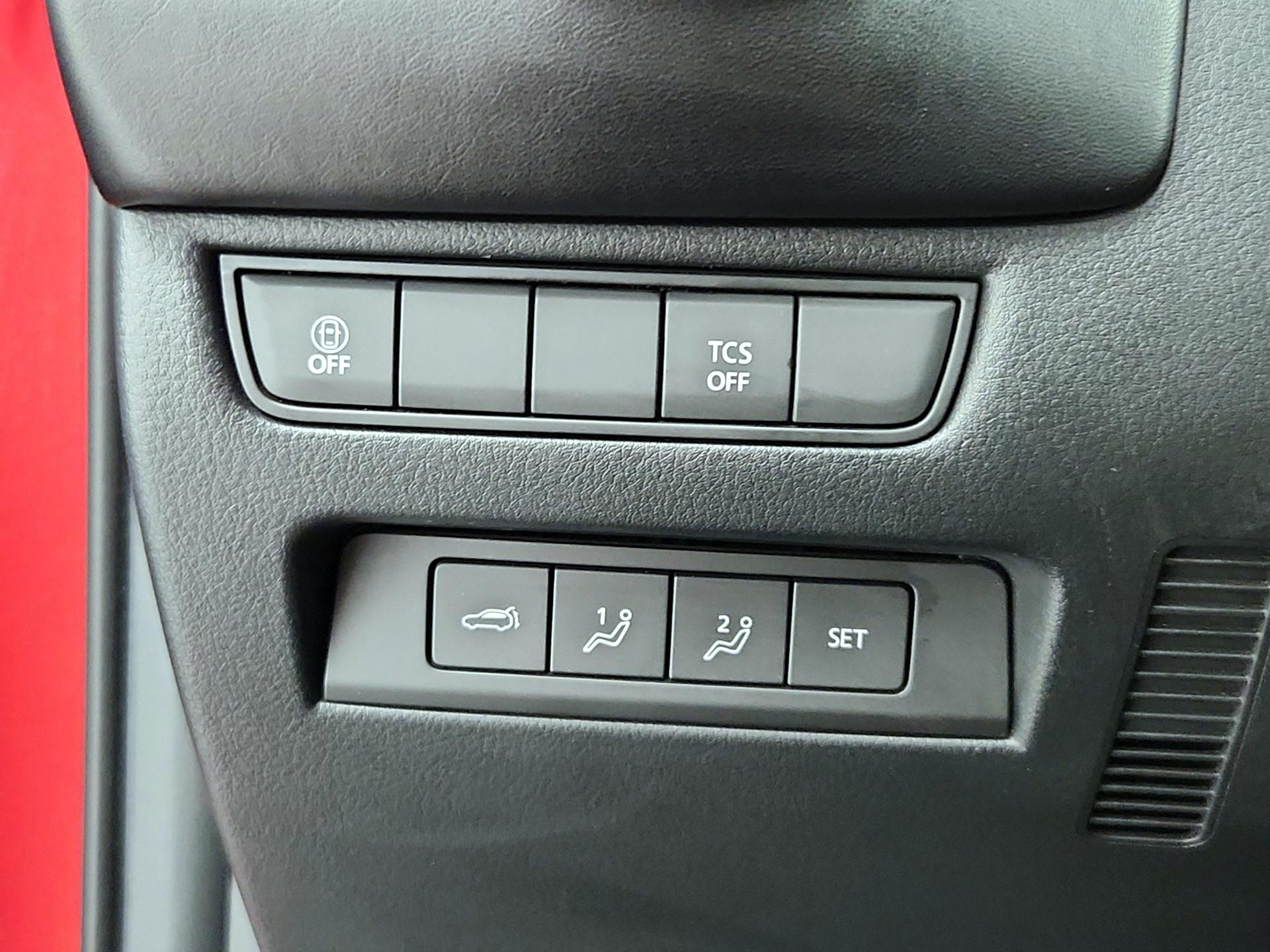 Thumbnail: 2023 Mazda CX-50 - 13