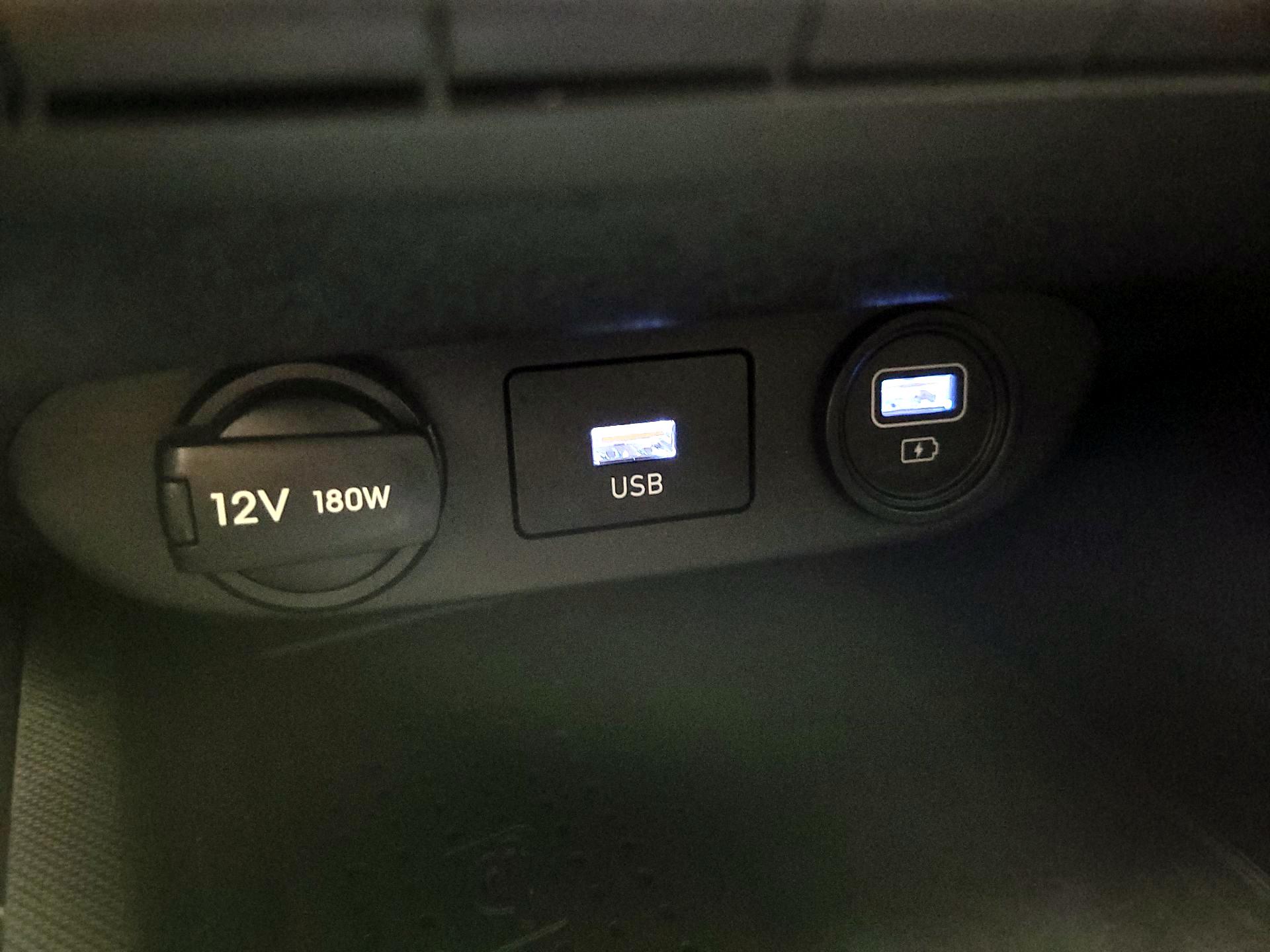 Thumbnail: 2023 Hyundai Elantra - 19