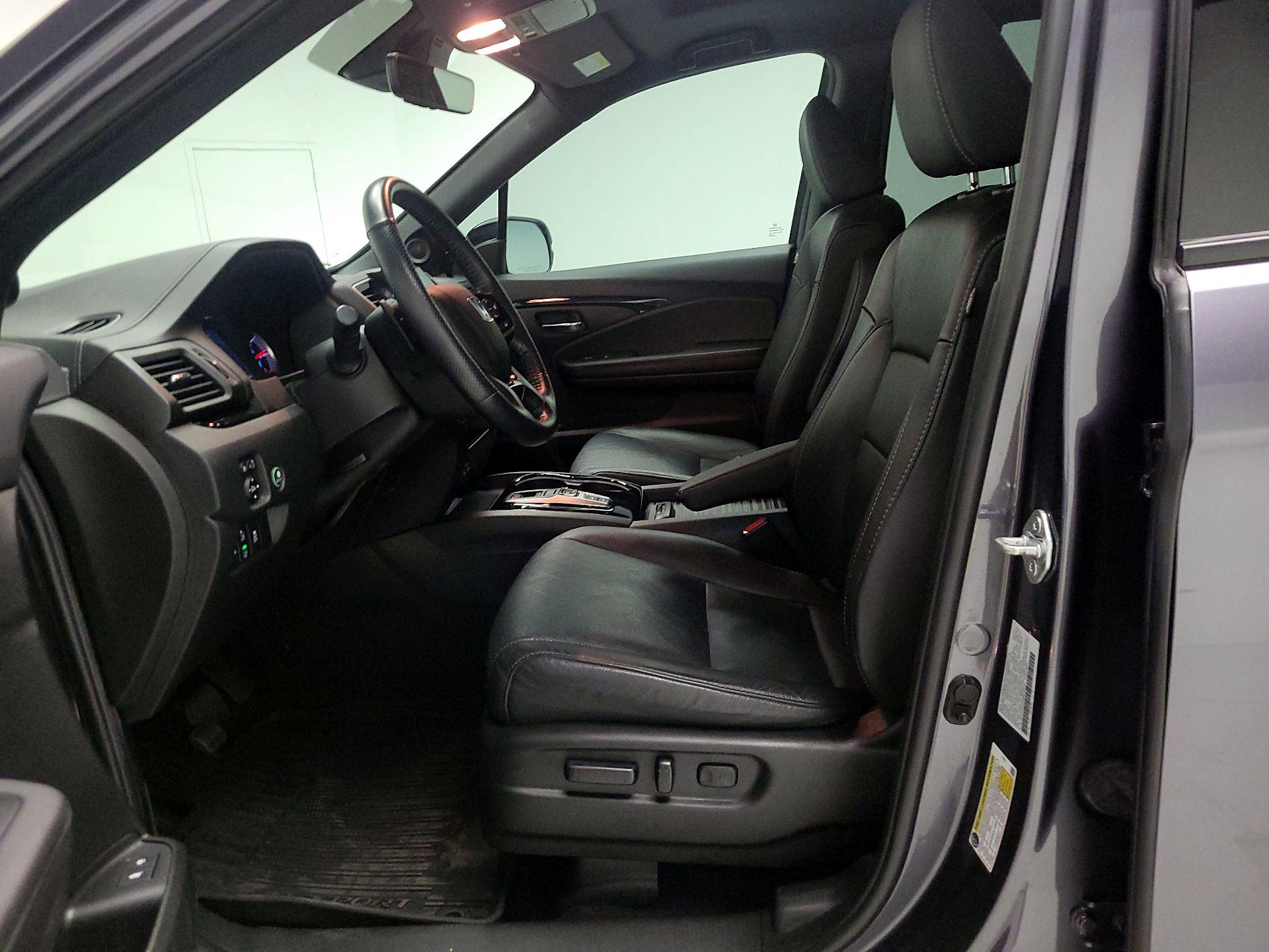 Thumbnail: 2021 Honda Passport - 11