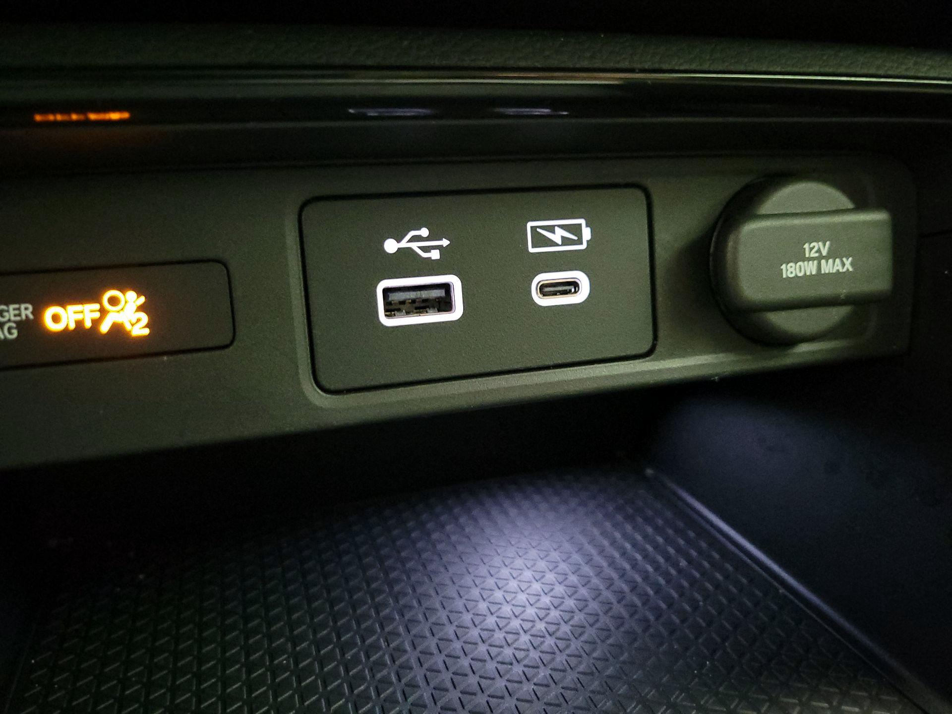 Thumbnail: 2023 Honda CR-V - 17