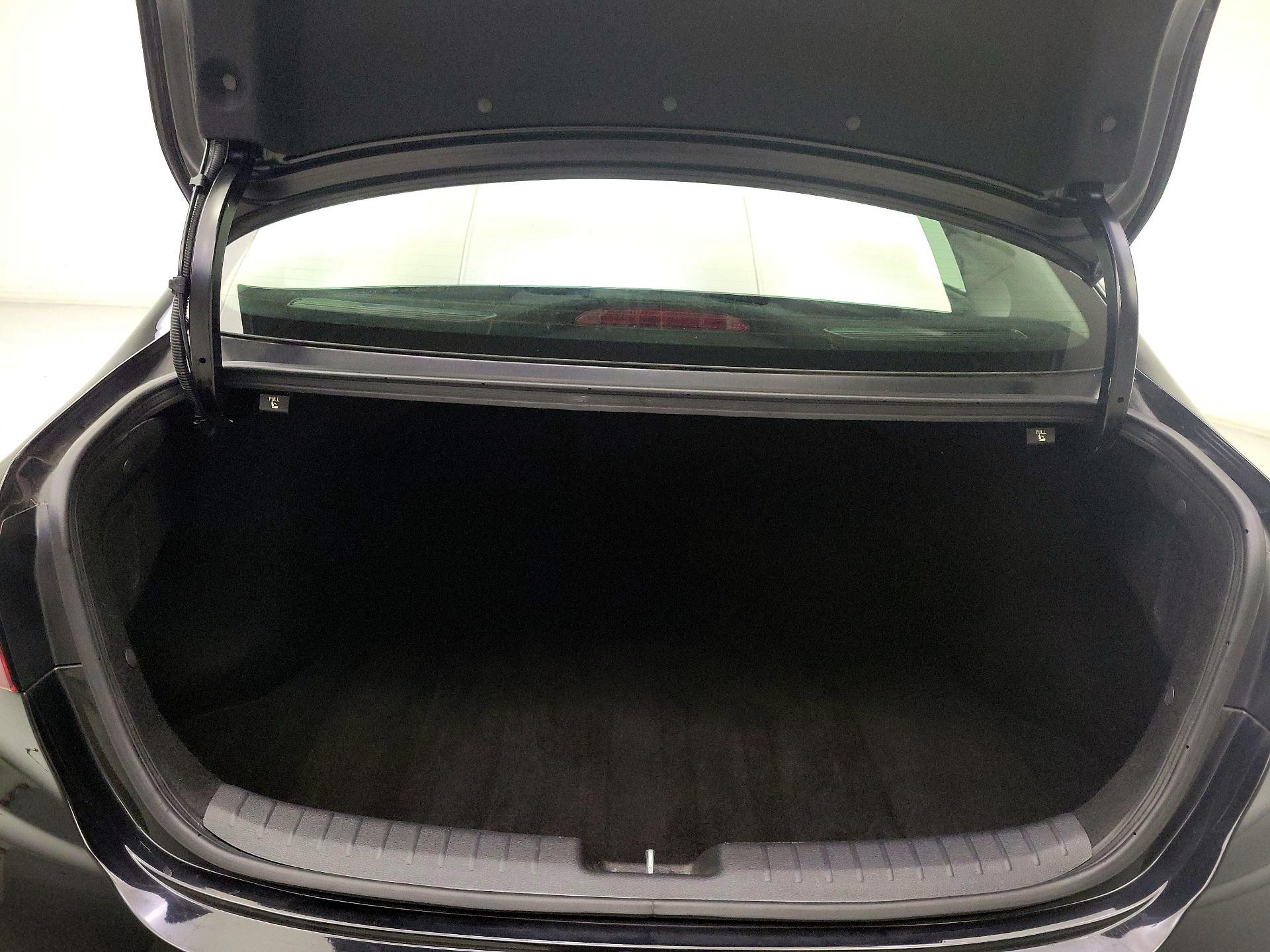 Thumbnail: 2022 Kia Forte - 20