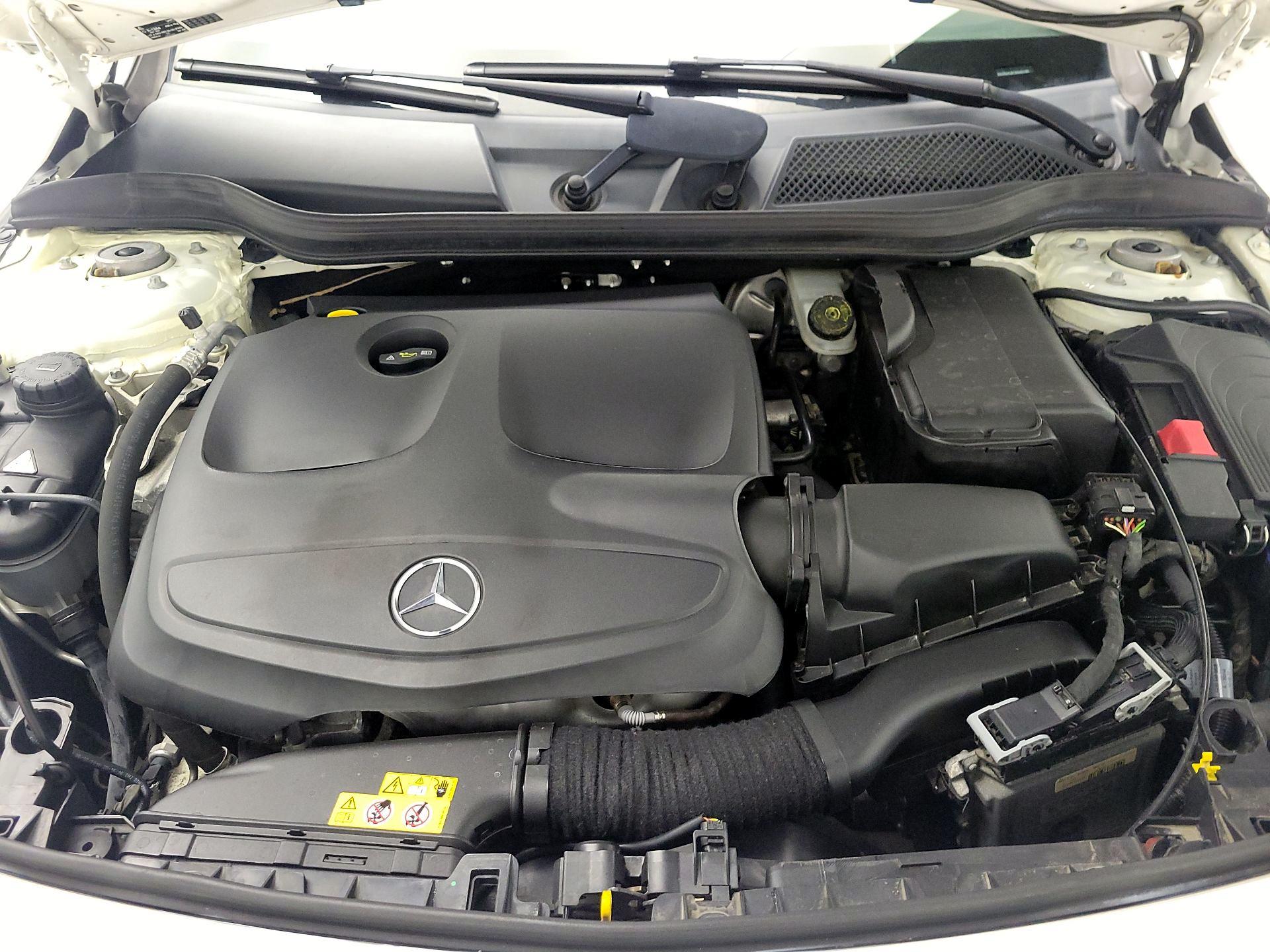 Thumbnail: 2018 Mercedes-Benz CLA - 20