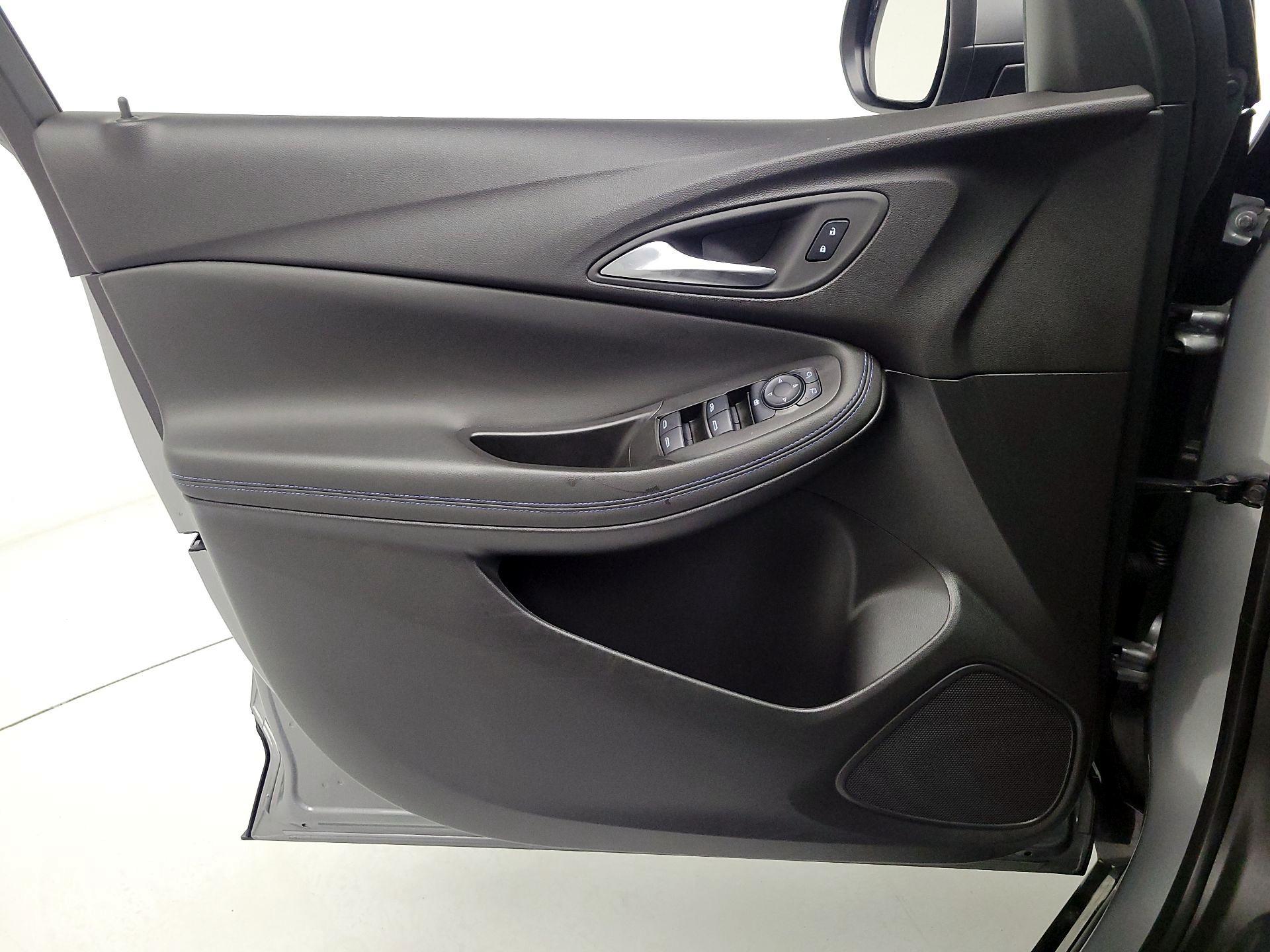 Thumbnail: 2025 Buick Encore GX - 12