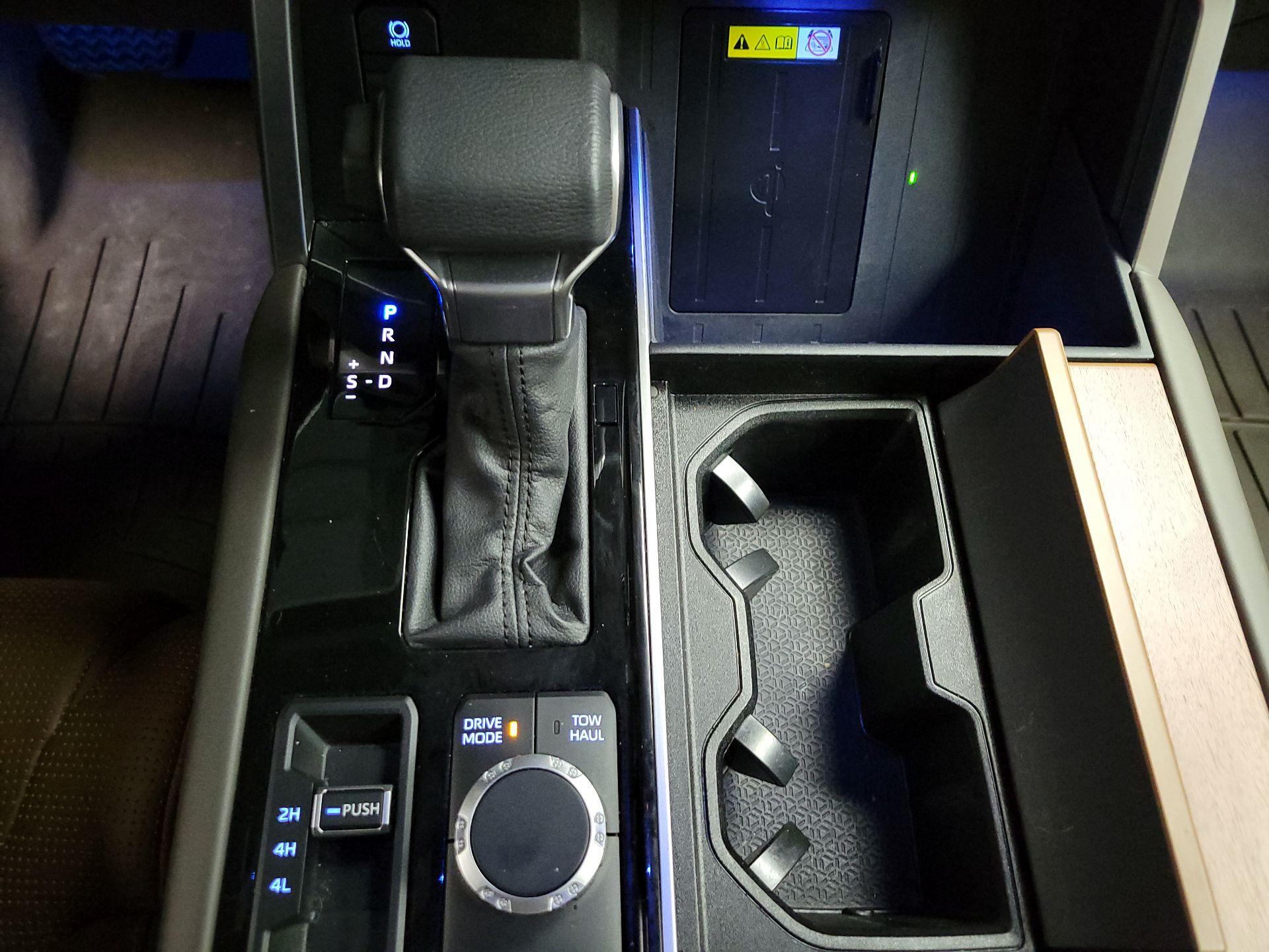 Thumbnail: 2022 Toyota Tundra - 16