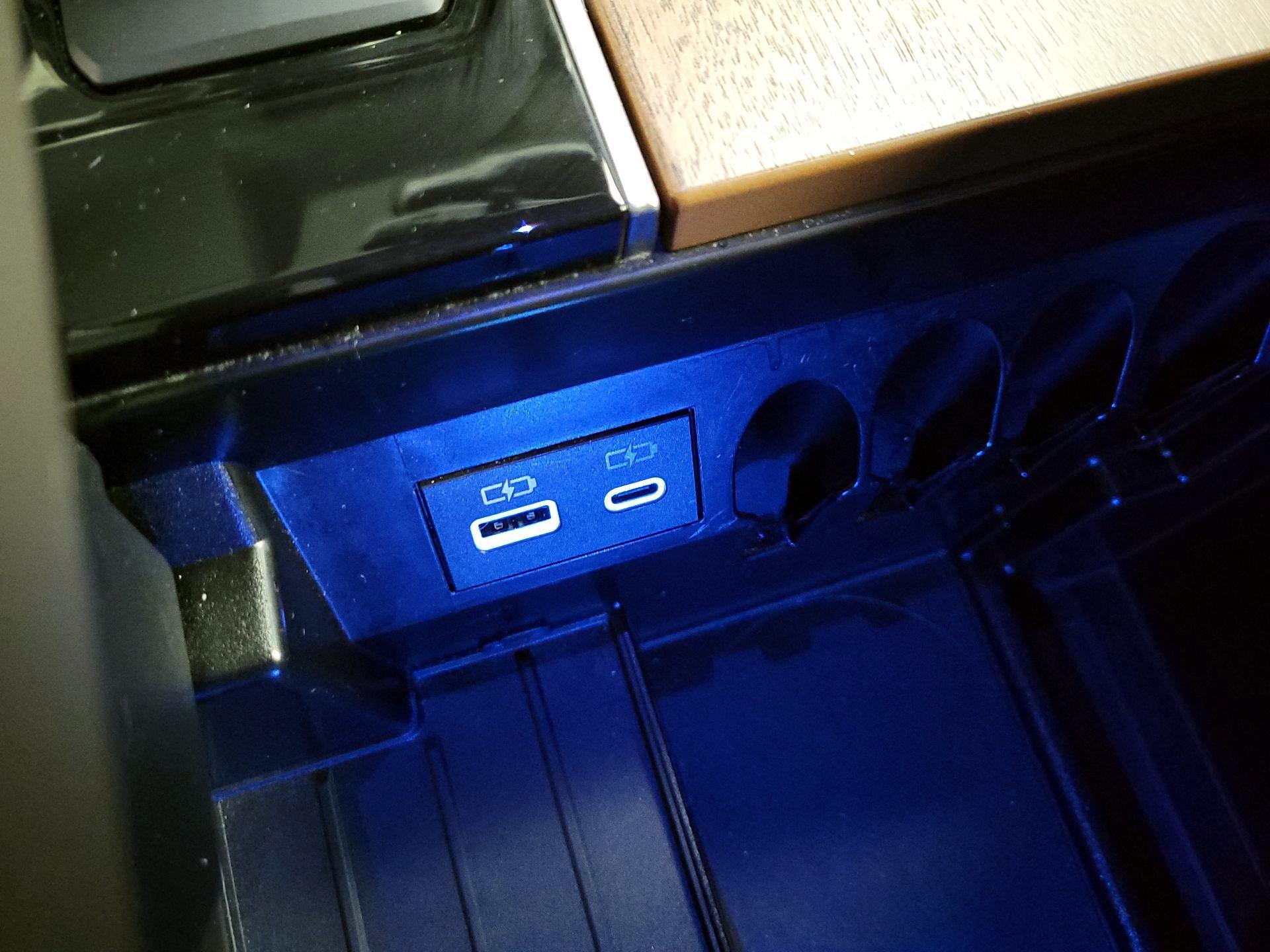 Thumbnail: 2022 Toyota Tundra - 17