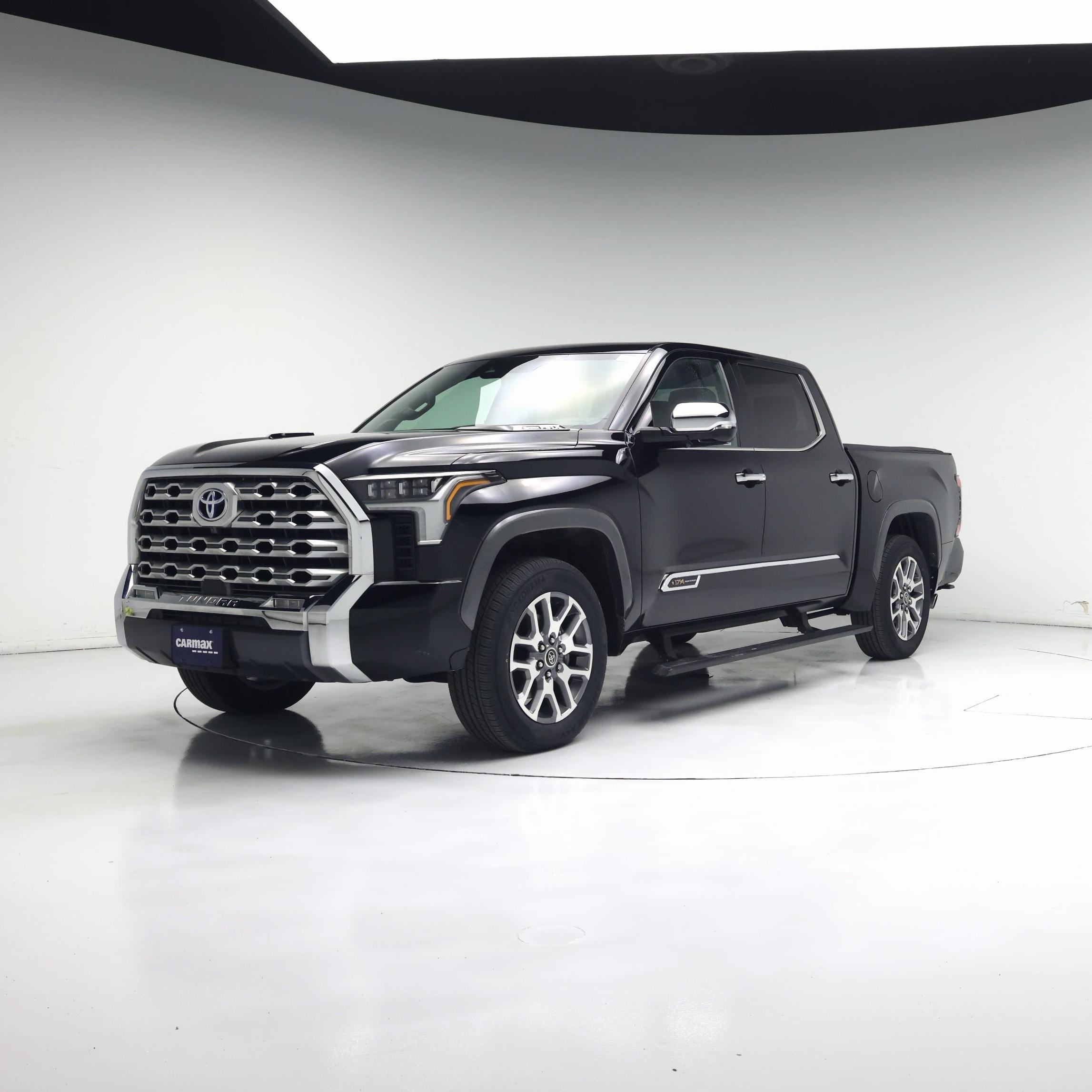Thumbnail: 2022 Toyota Tundra - 4