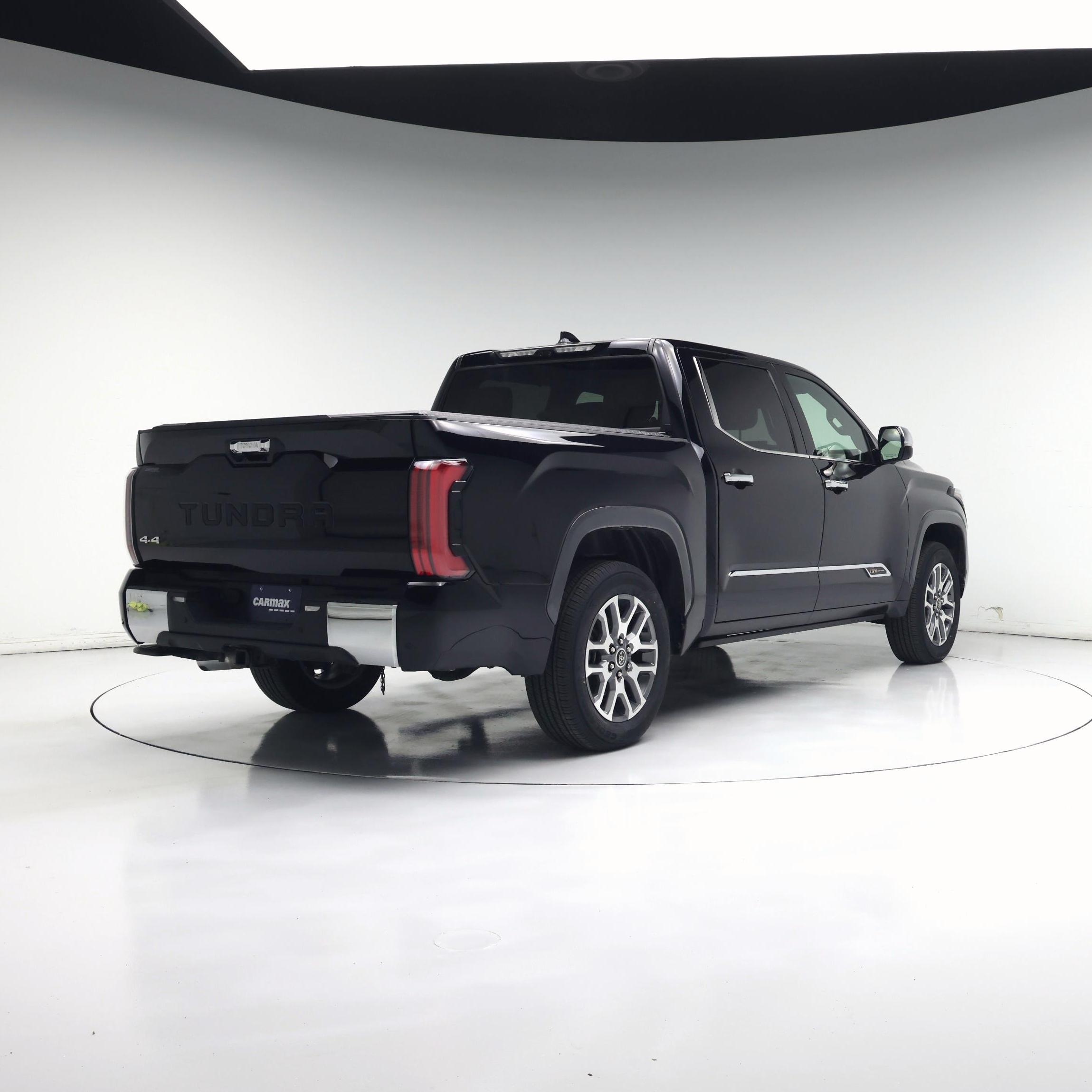 Thumbnail: 2022 Toyota Tundra - 8