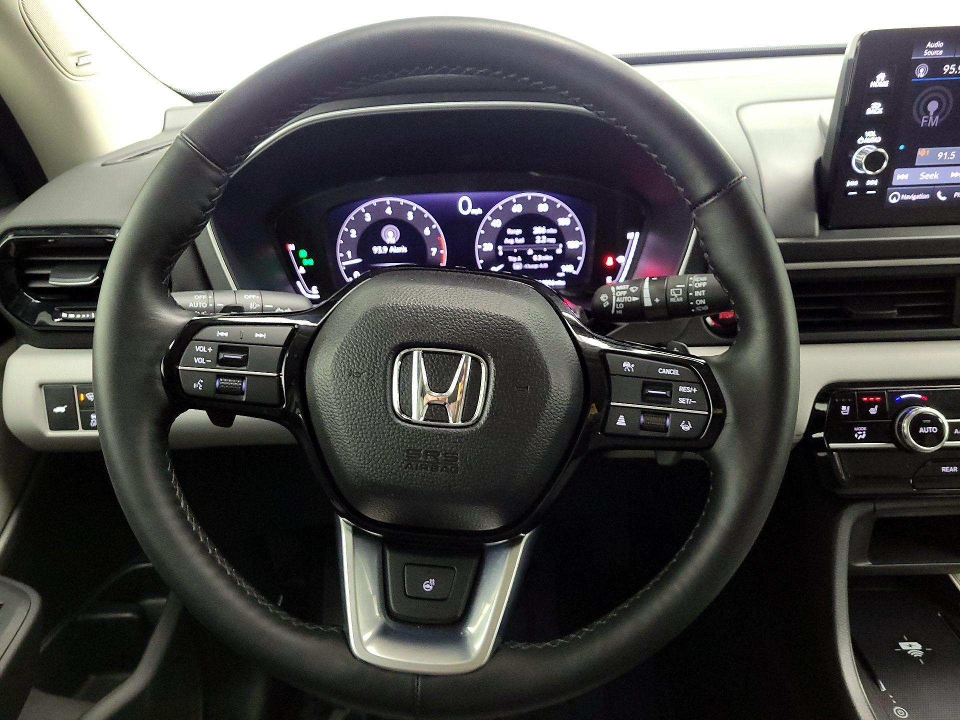 Thumbnail: 2025 Honda Pilot - 10