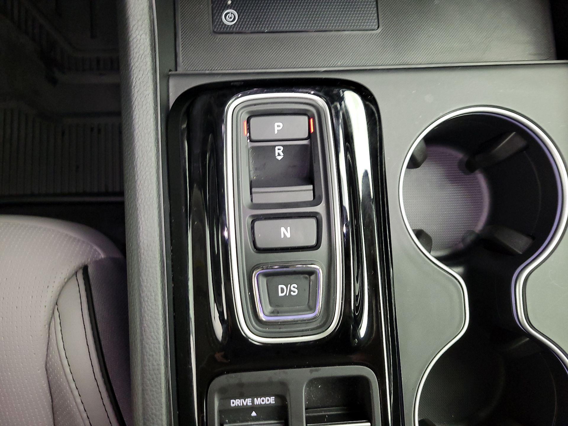 Thumbnail: 2025 Honda Pilot - 15