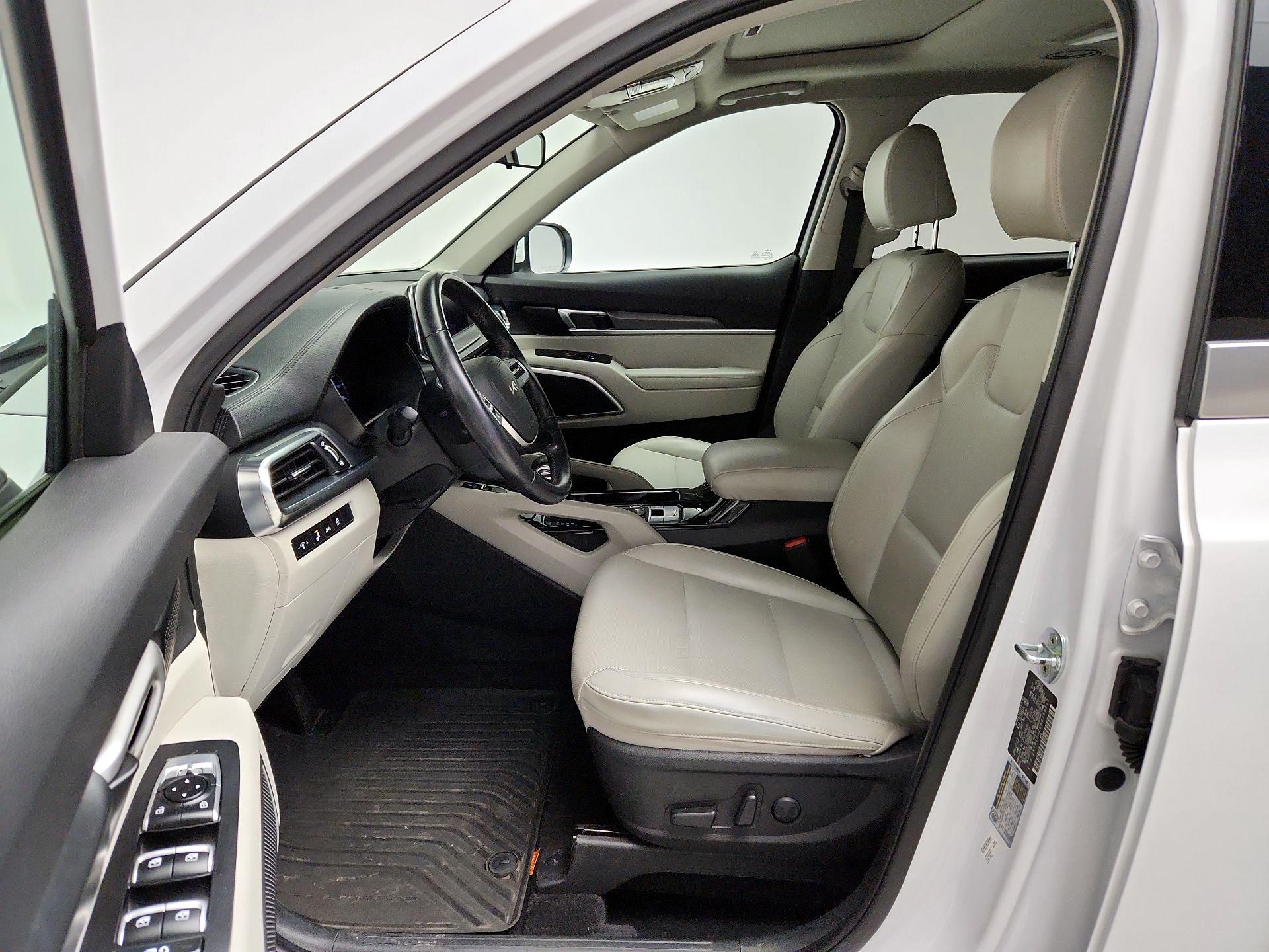 Thumbnail: 2022 Kia Telluride - 11