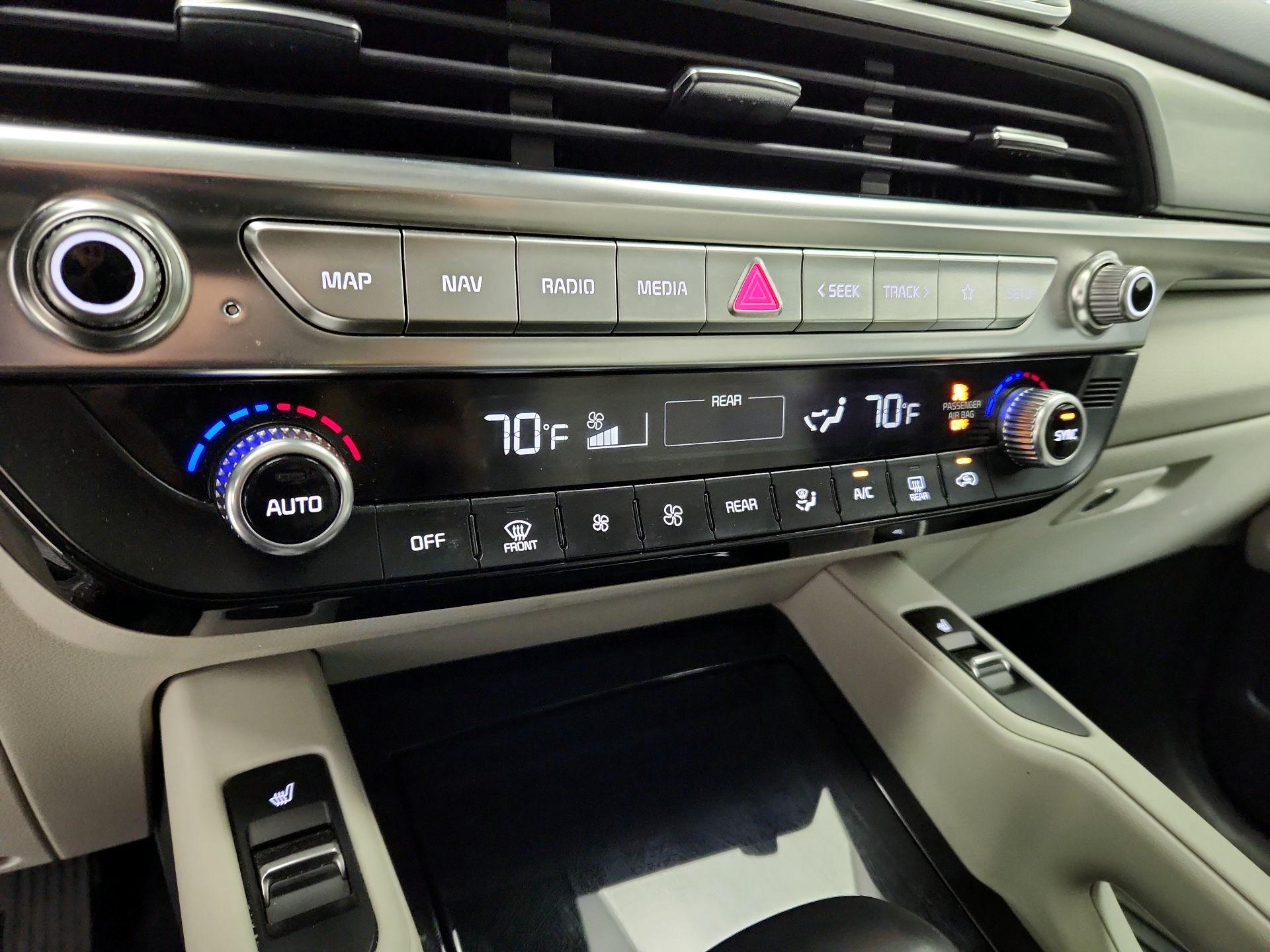 Thumbnail: 2022 Kia Telluride - 17