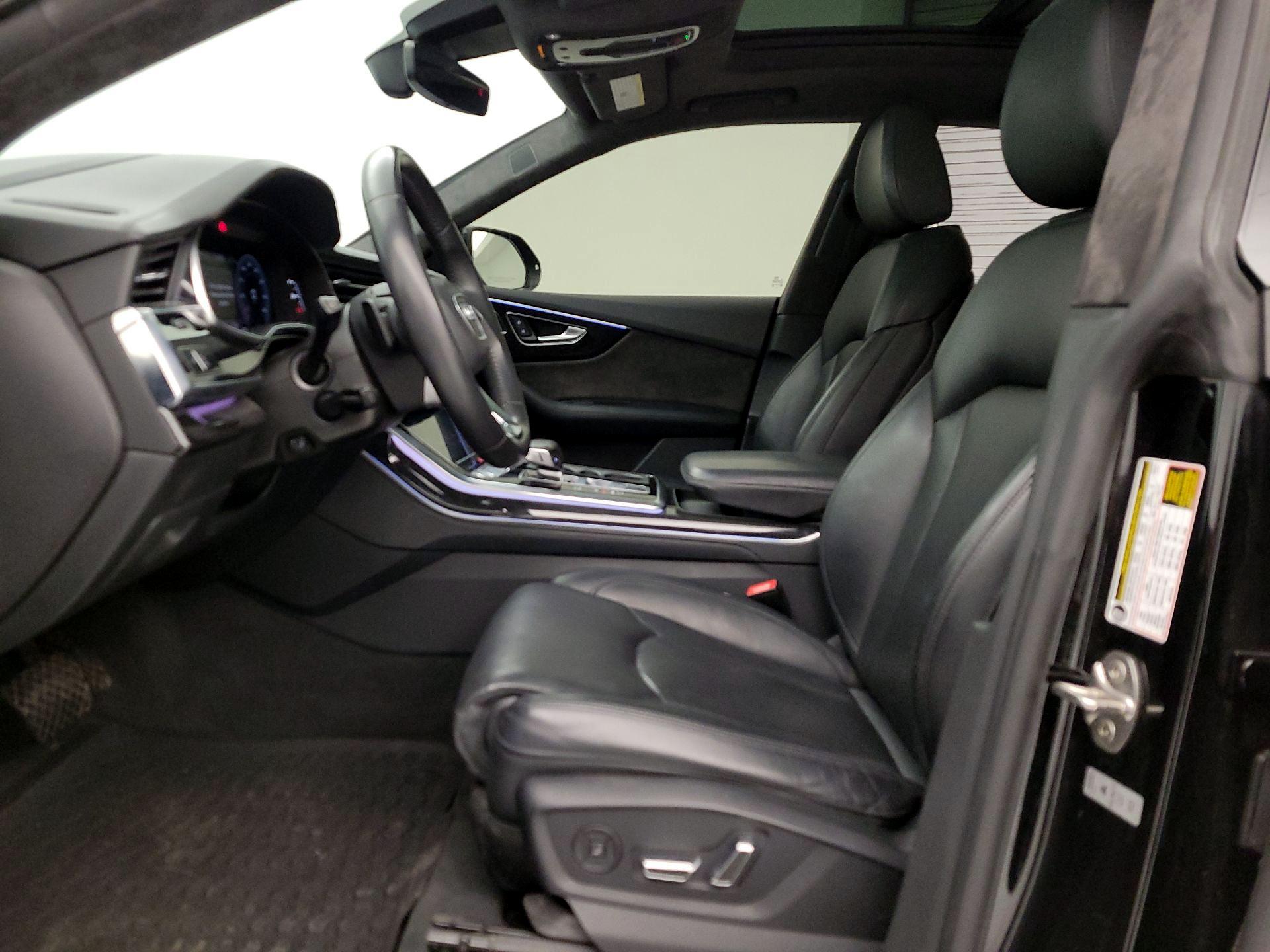 Thumbnail: 2019 Audi Q8 - 11