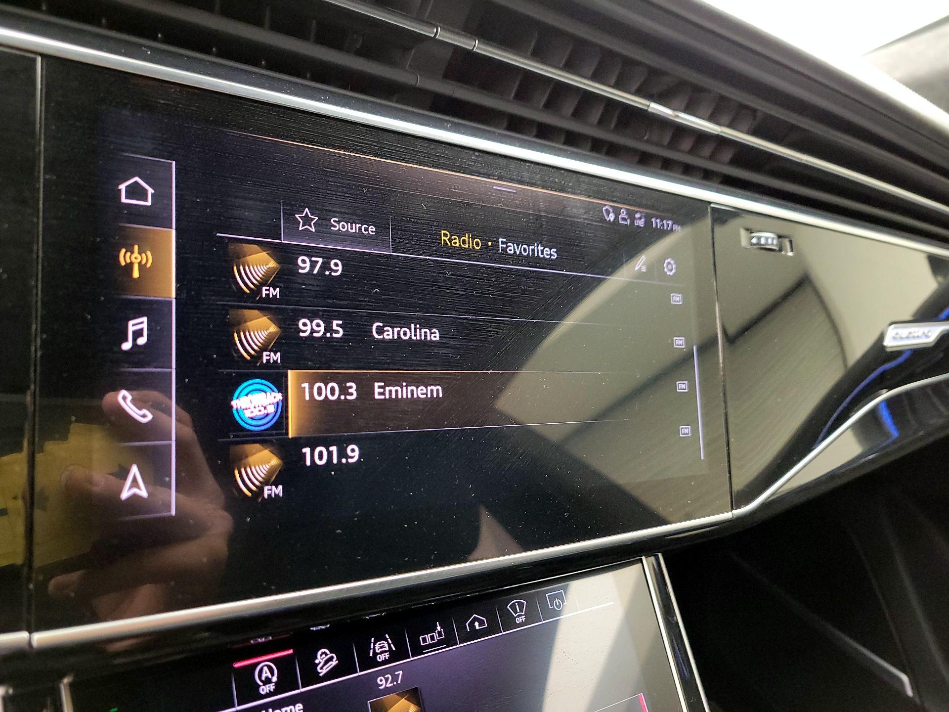 Thumbnail: 2019 Audi Q8 - 15