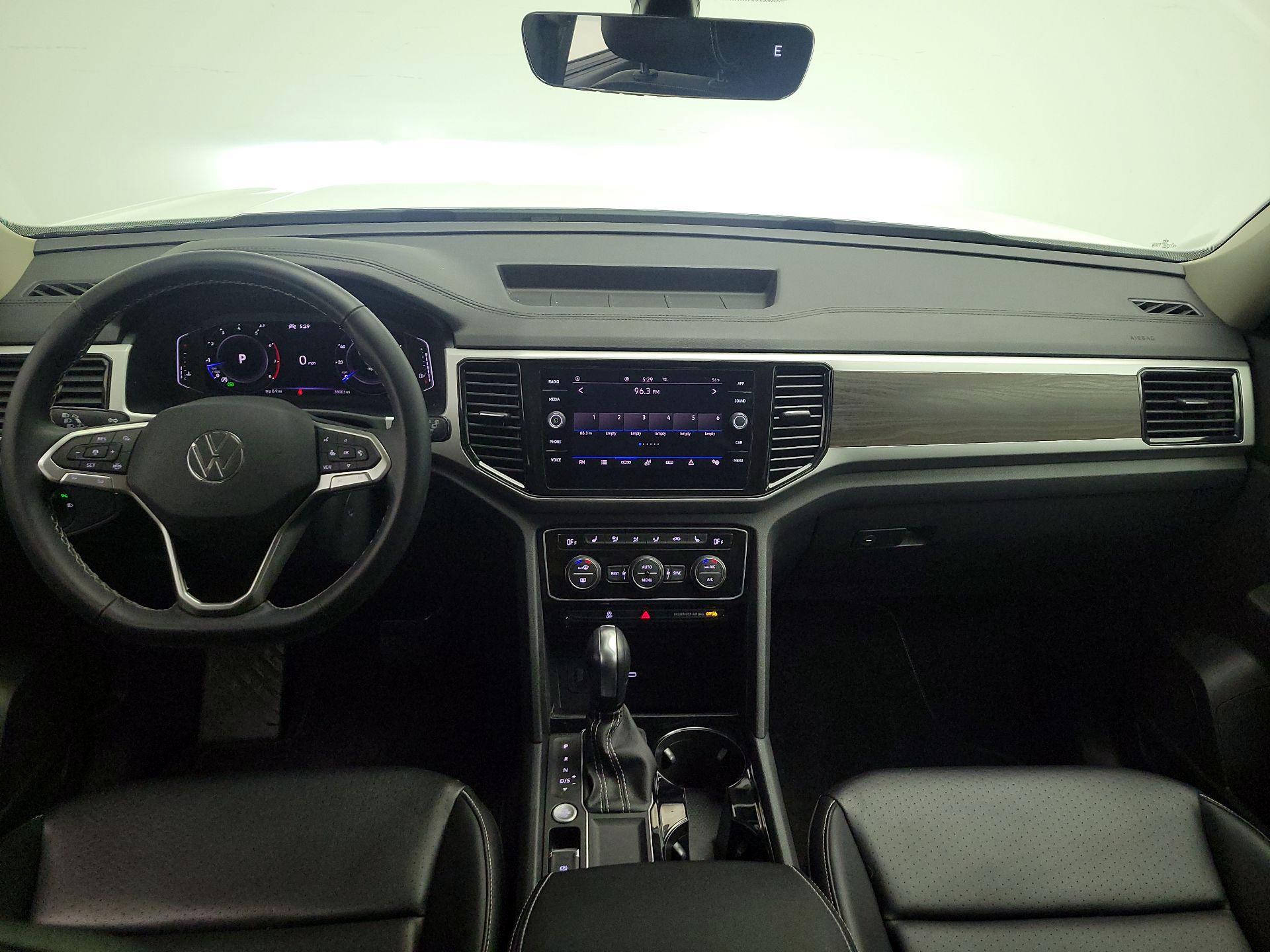 Thumbnail: 2022 Volkswagen Atlas - 9