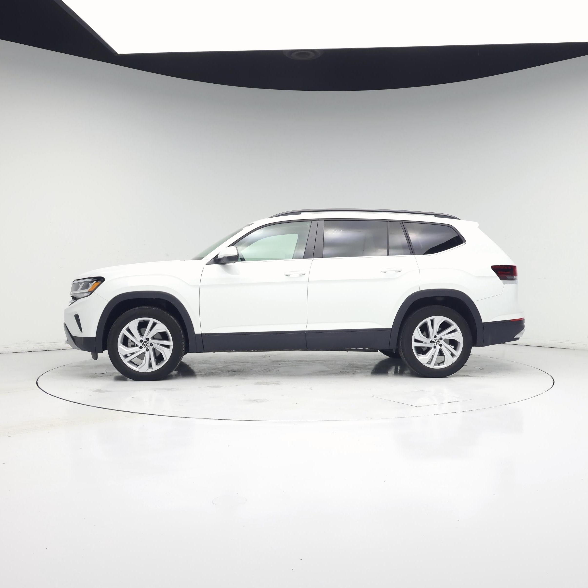 Thumbnail: 2022 Volkswagen Atlas - 3