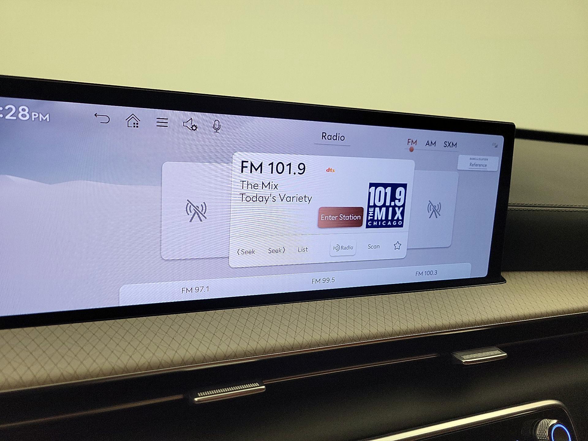 Thumbnail: 2025 Genesis GV80 - 16