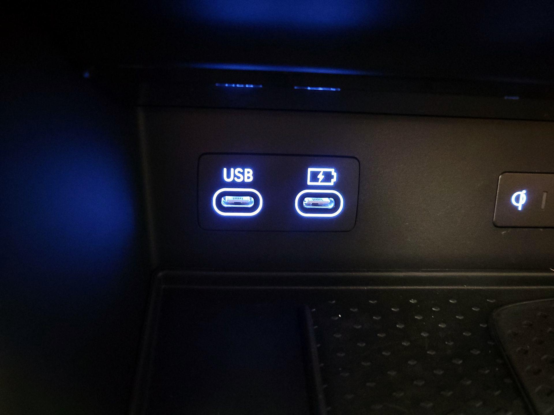 Thumbnail: 2025 Genesis GV80 - 19