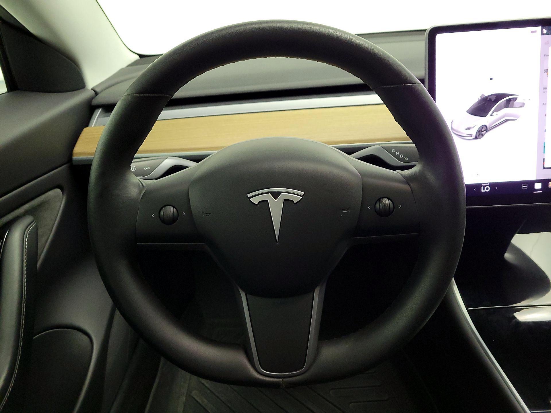 Thumbnail: 2019 Tesla Model 3 - 10