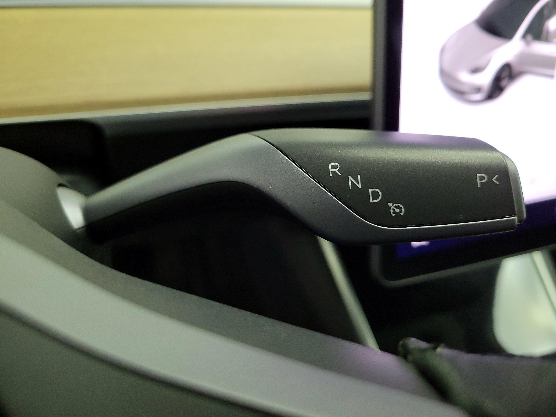 Thumbnail: 2019 Tesla Model 3 - 15